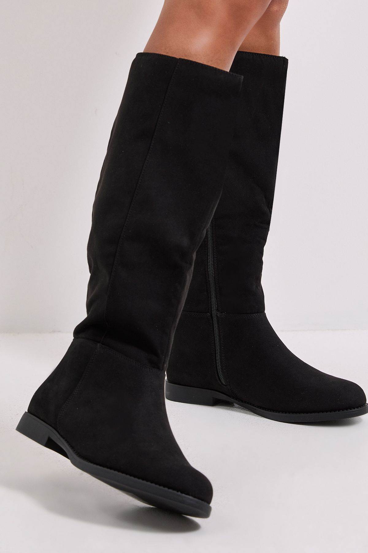 Dorothy Perkins Karla Knee High Flat Boots Natural Black image 3