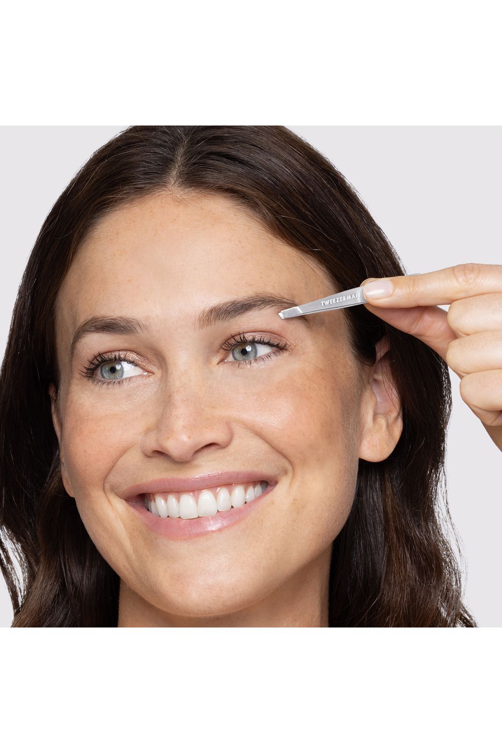 Tweezerman Brow Razor and Mini Tweezer Set Multi image 6