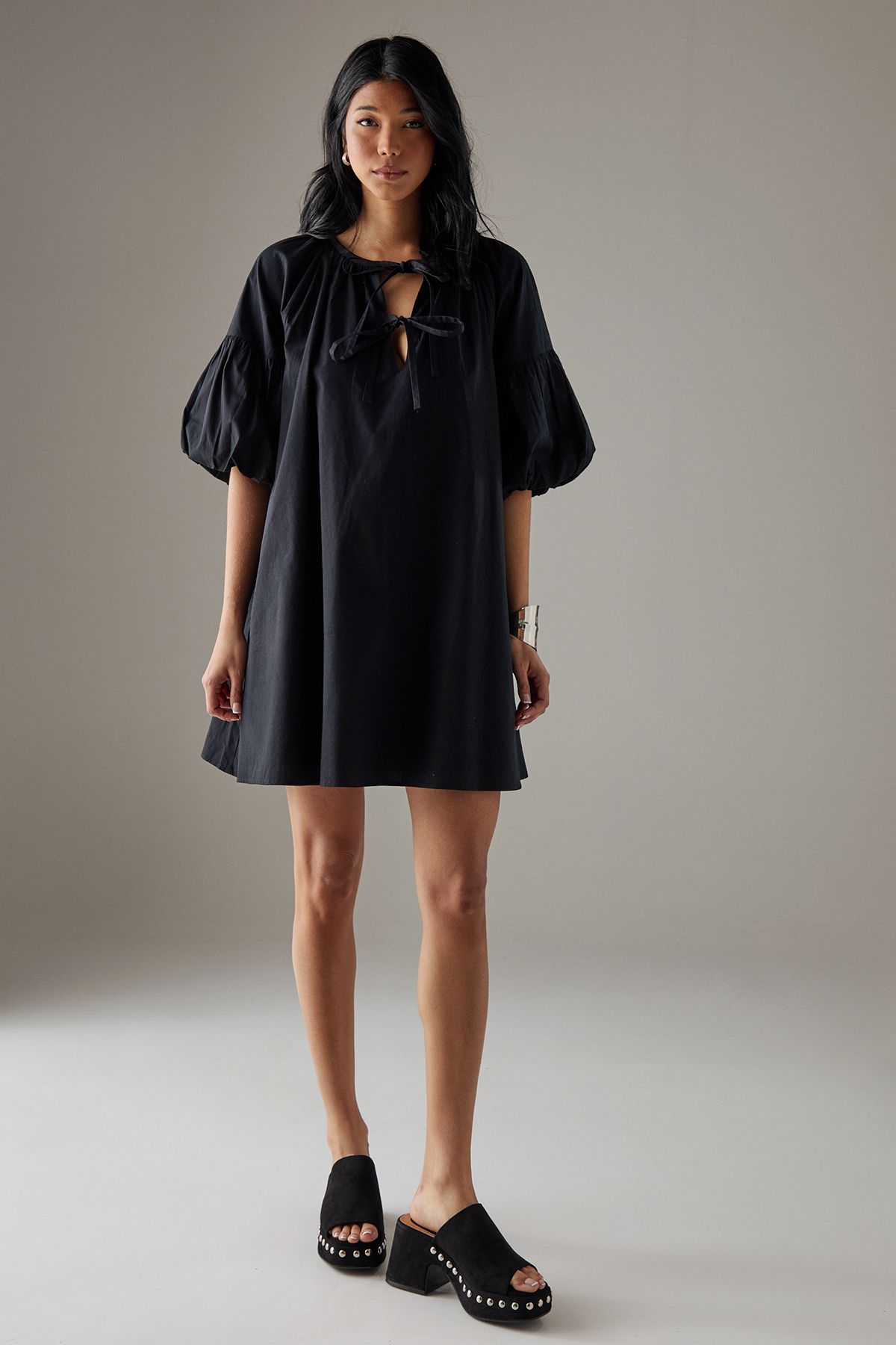 Warehouse Cotton Tie Front Mini Smock Dress Black image 2