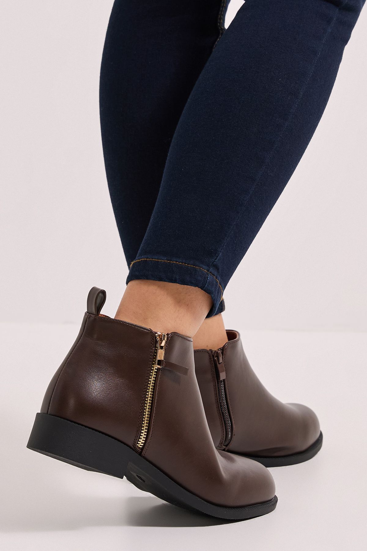 Dorothy Perkins Wide Fit Maddy Side Zip Flat Ankle  Boots Brown image 3