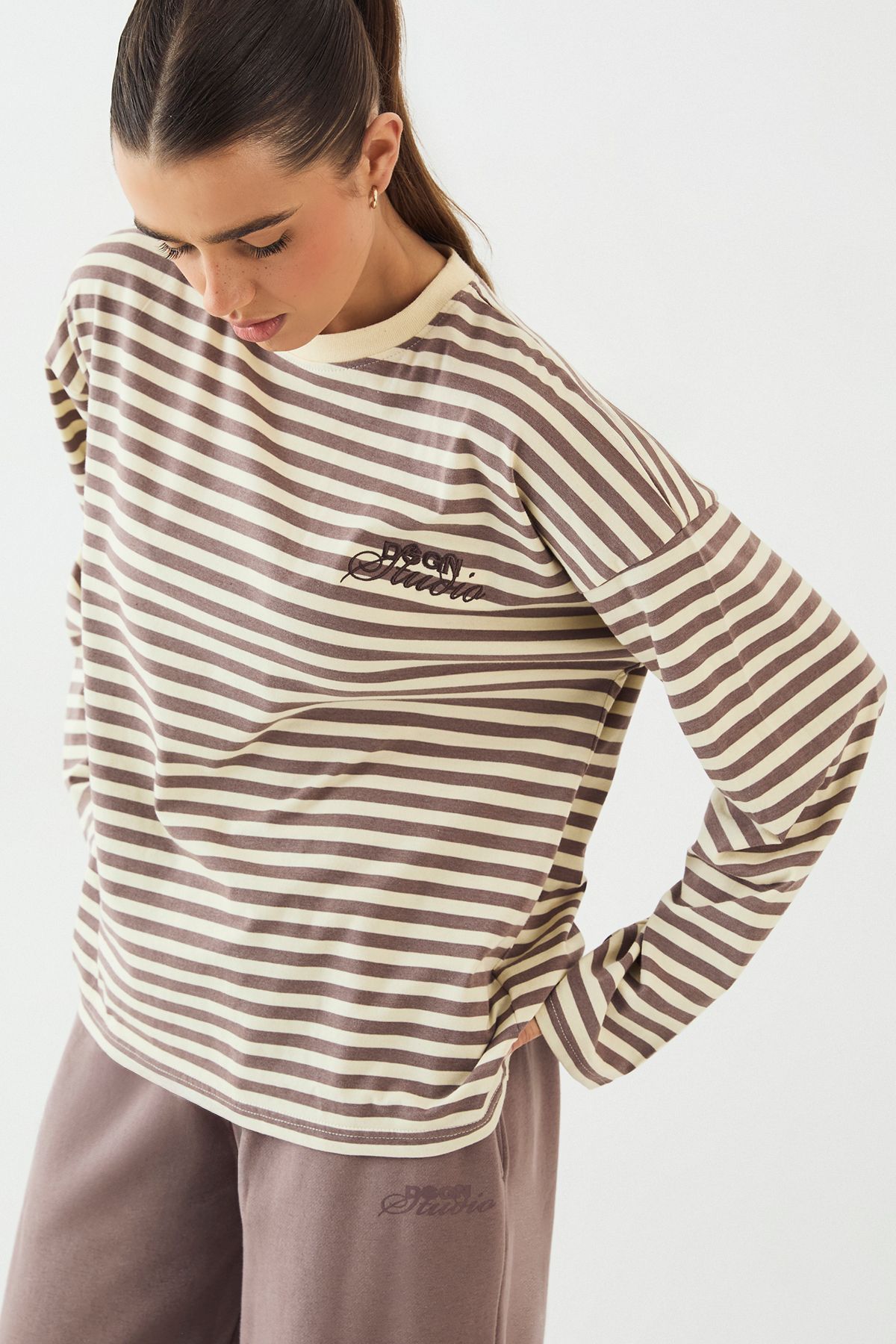 DSGN Studio DSGN Studio Stripe Long Sleeve T-Shirt Mocha image 3
