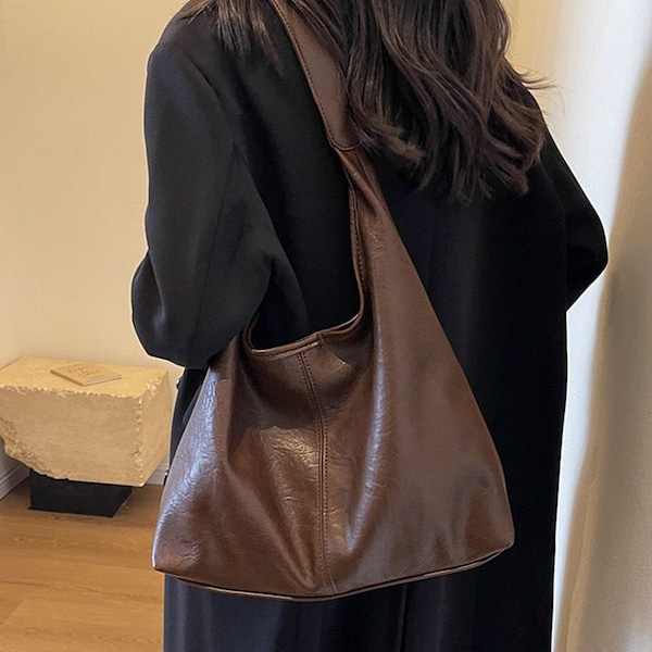 XY London 'Athena' Large Slouchy Shoulder Bag With Magnetic Clasp