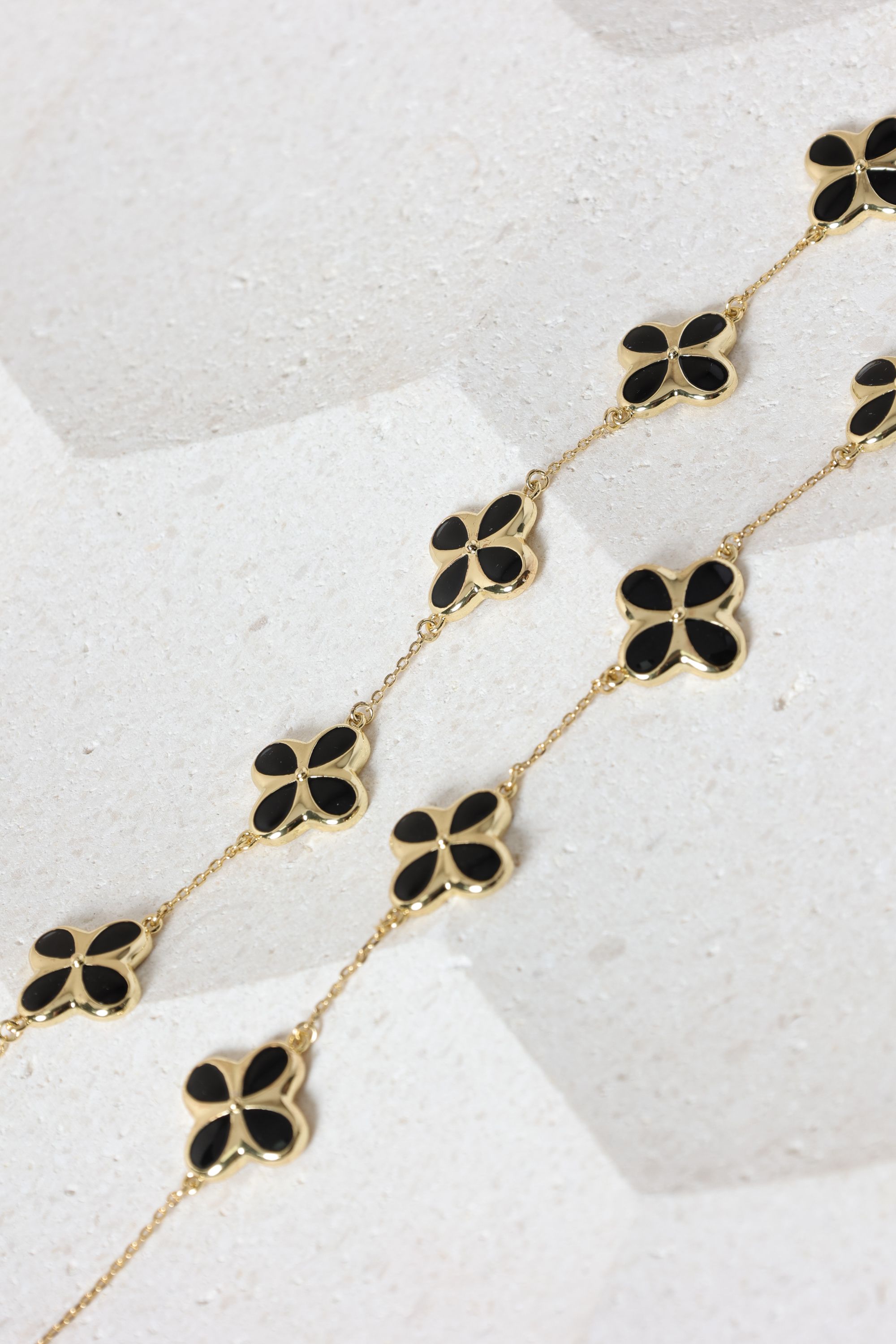 Inicio 14K Gold Plated and Jet Enamel Clover Necklace - Gift Pouch image 4