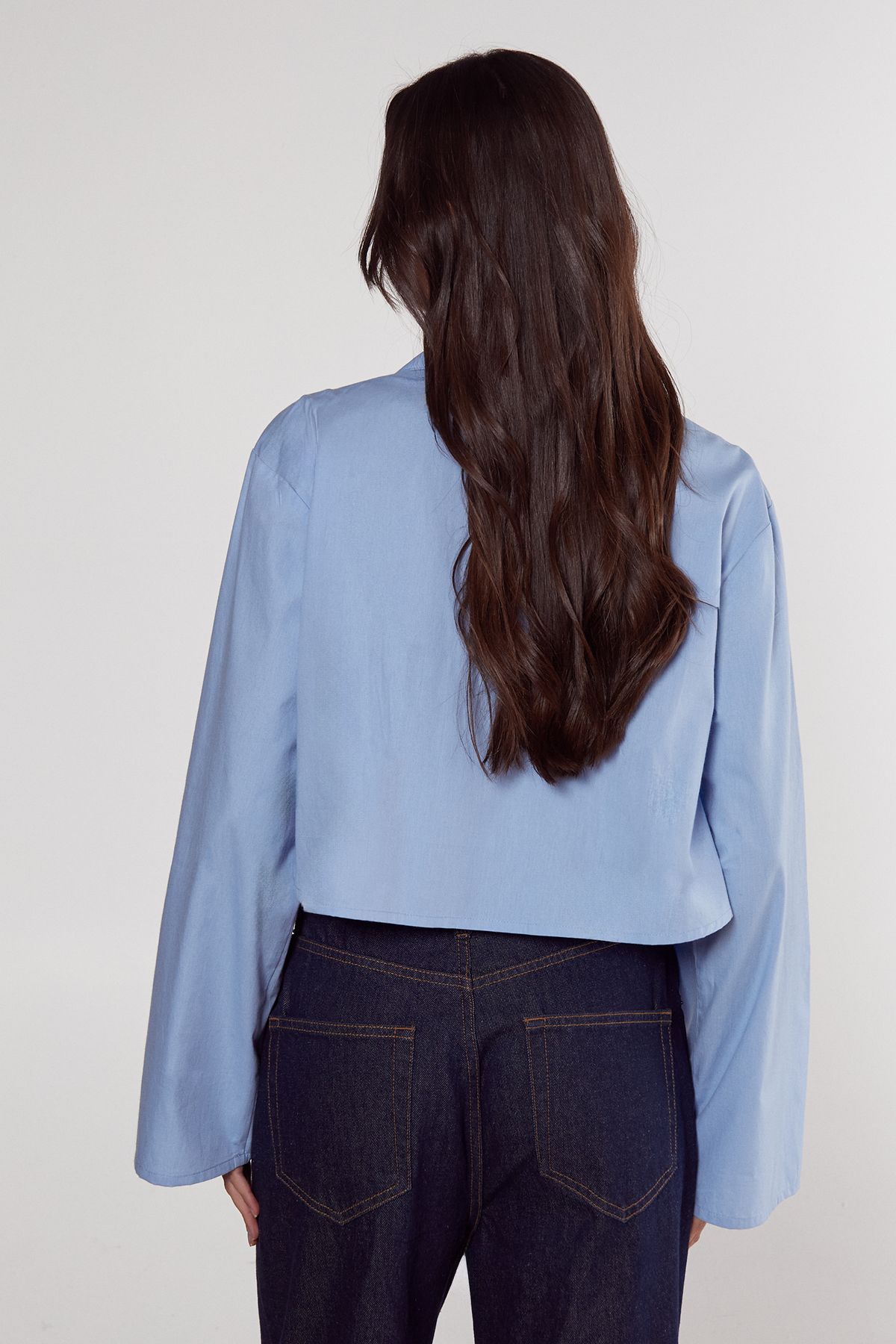 NastyGal Cotton Tie Front Collared Wide Cuff Shirt Blue image 4