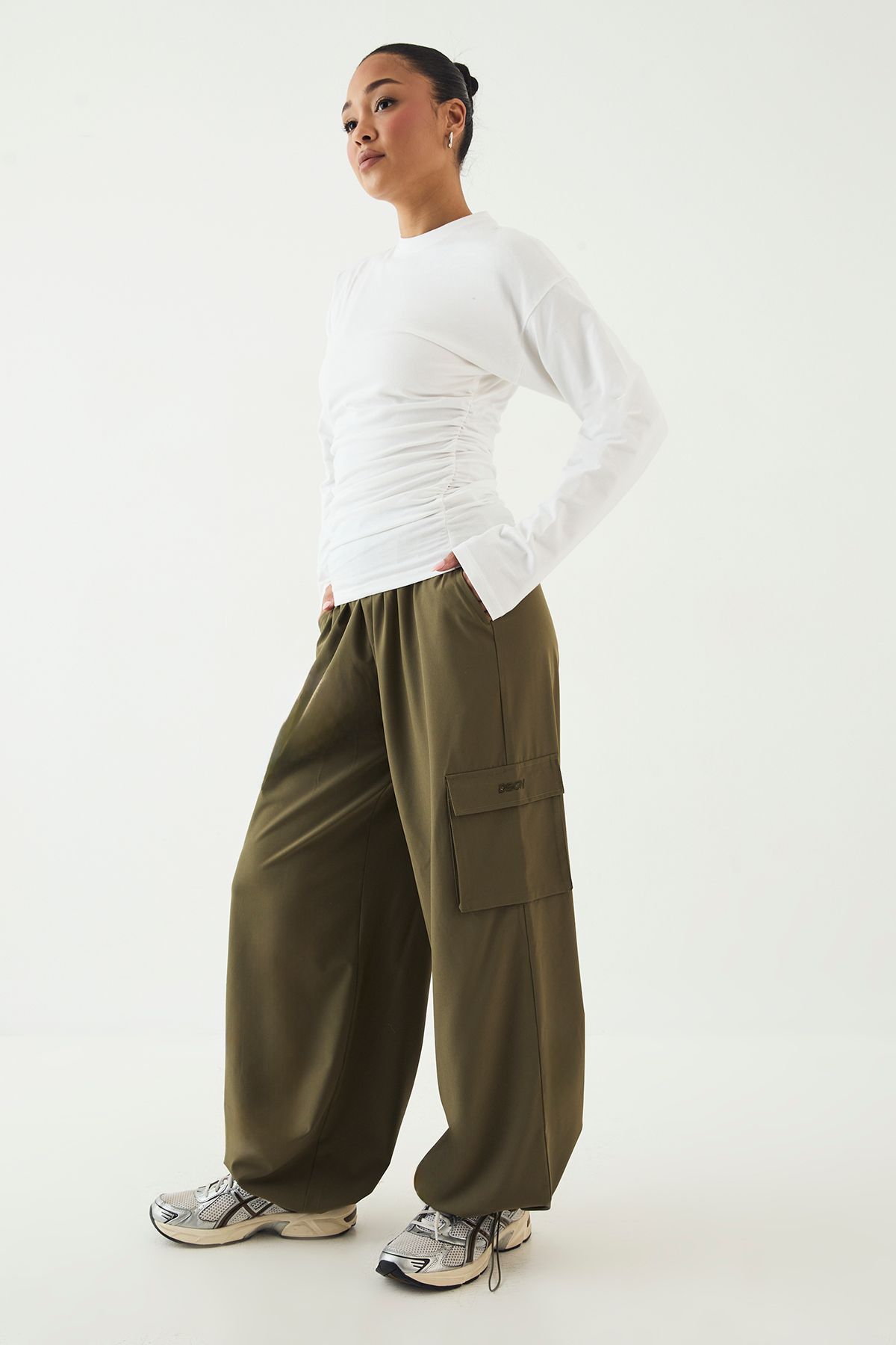 DSGN Studio DSGN Studio Wide Leg Cargo Trouser Khaki image 3