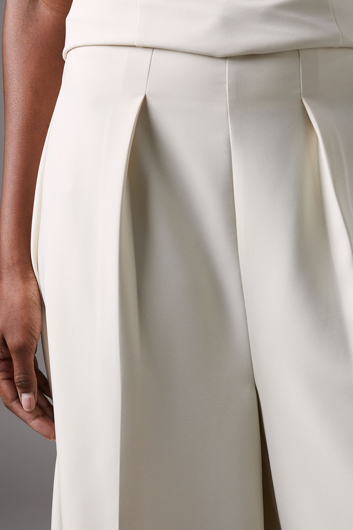 Coast Tailored Cropped Wide Leg Trousers Champagne image 4