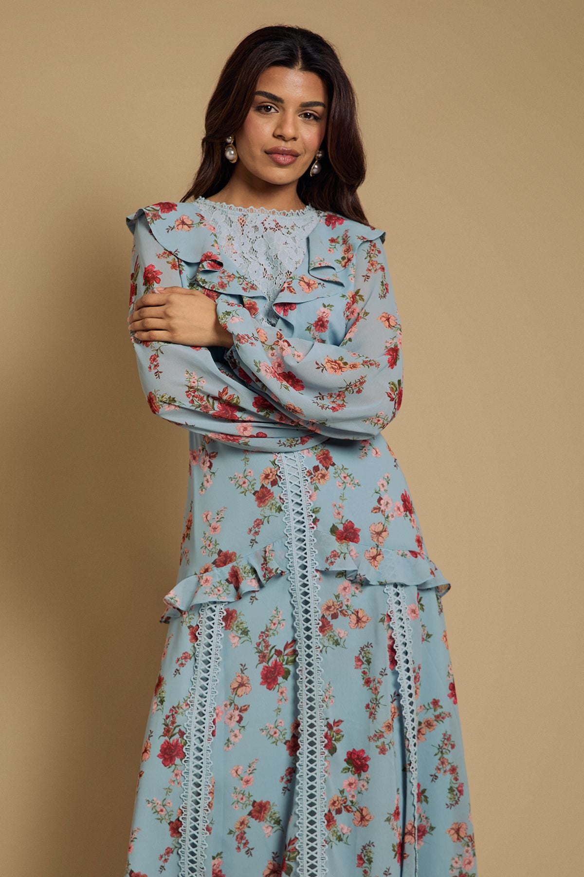 Oasis Petite Chiffon Printed Lace Trim Detail Ruffle Midi Dress Blue image 2