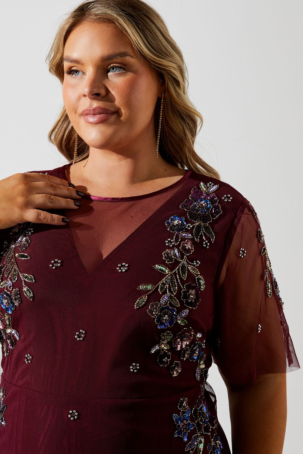 Coast Plus Size Angel Sleeve Embellished Midaxi Dress Plum image 4