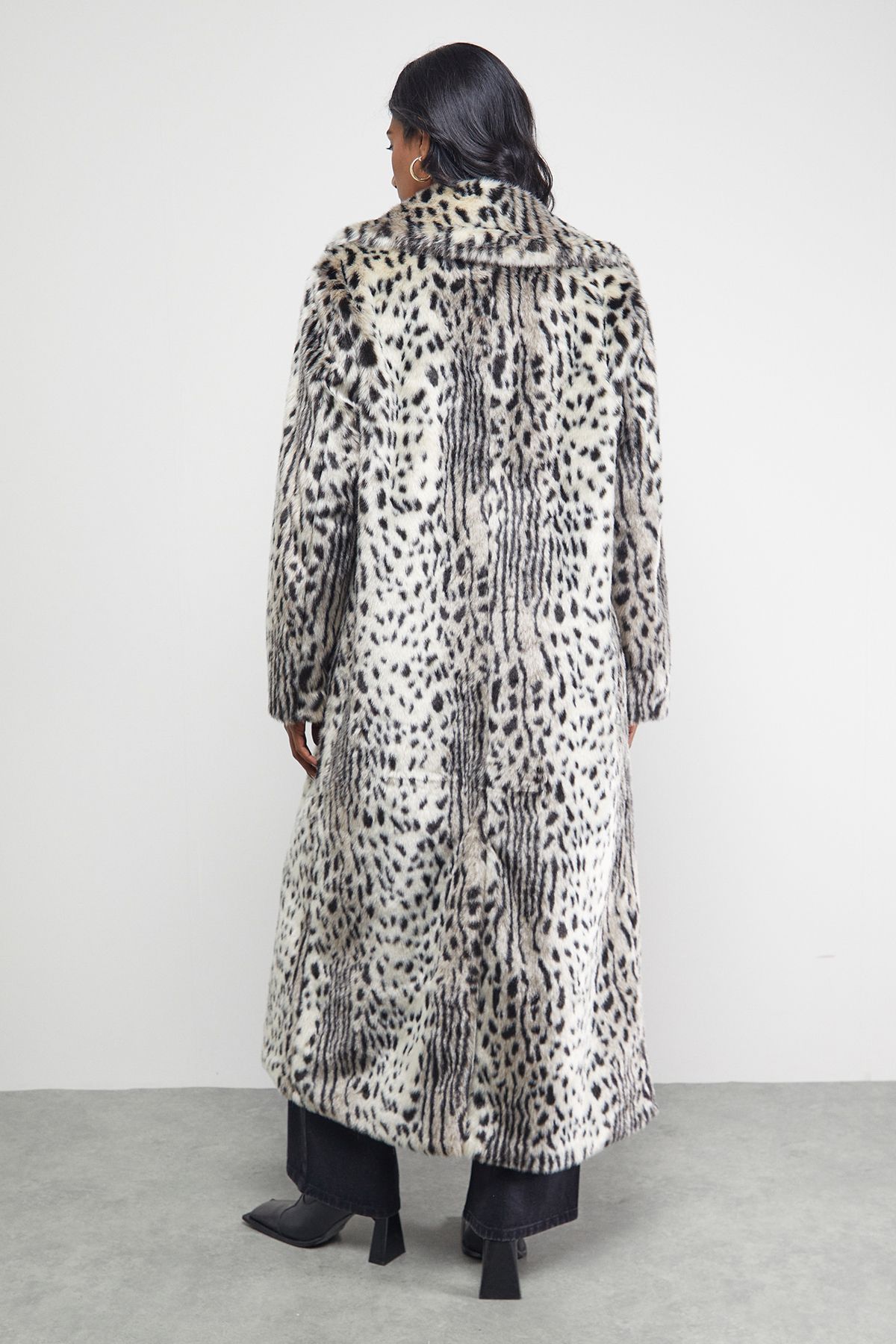 Warehouse Animal Maxi Collared Fur Coat Animal image 3