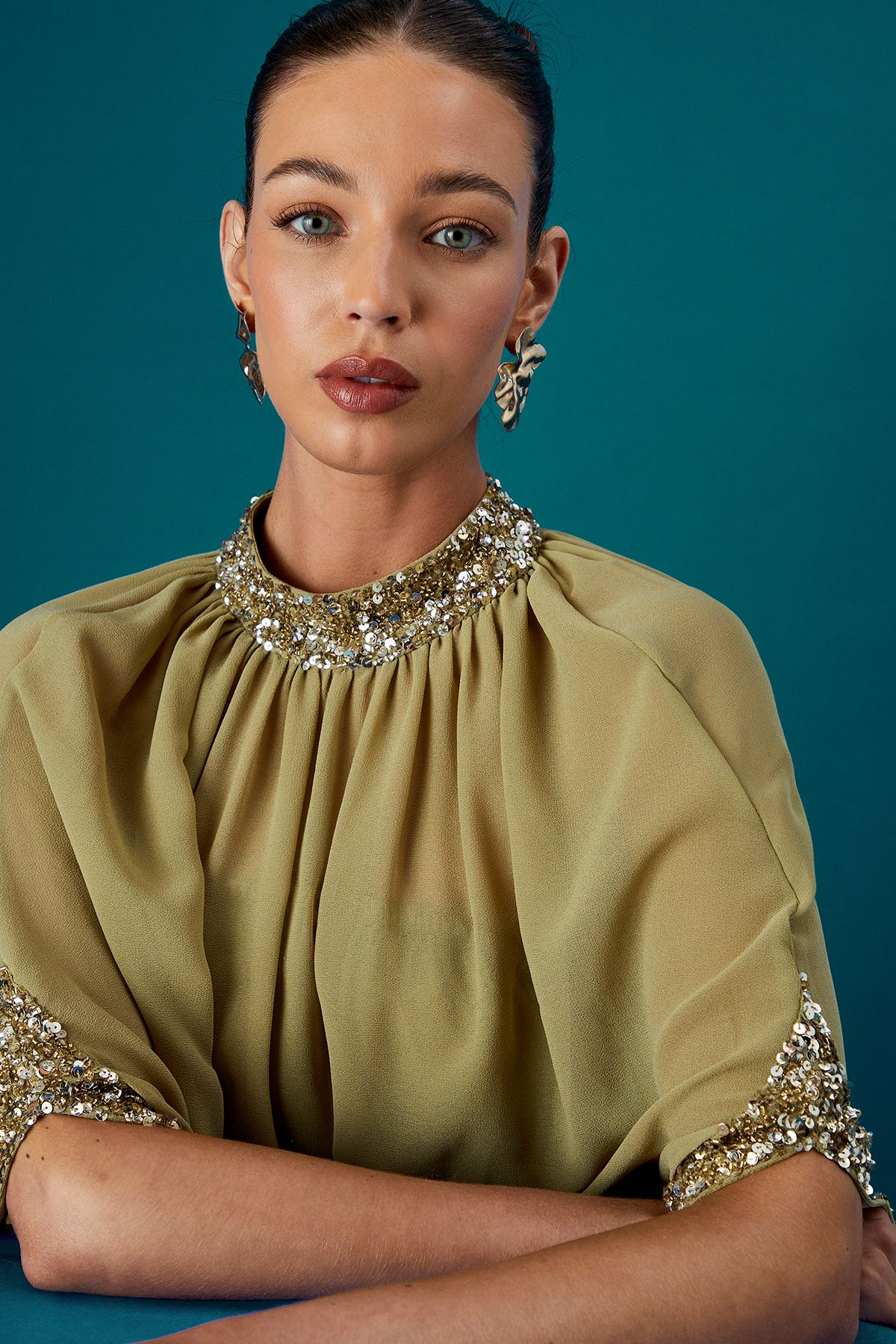 Coast Coast Muse Chiffon Cape Dress Chartreuse image 4