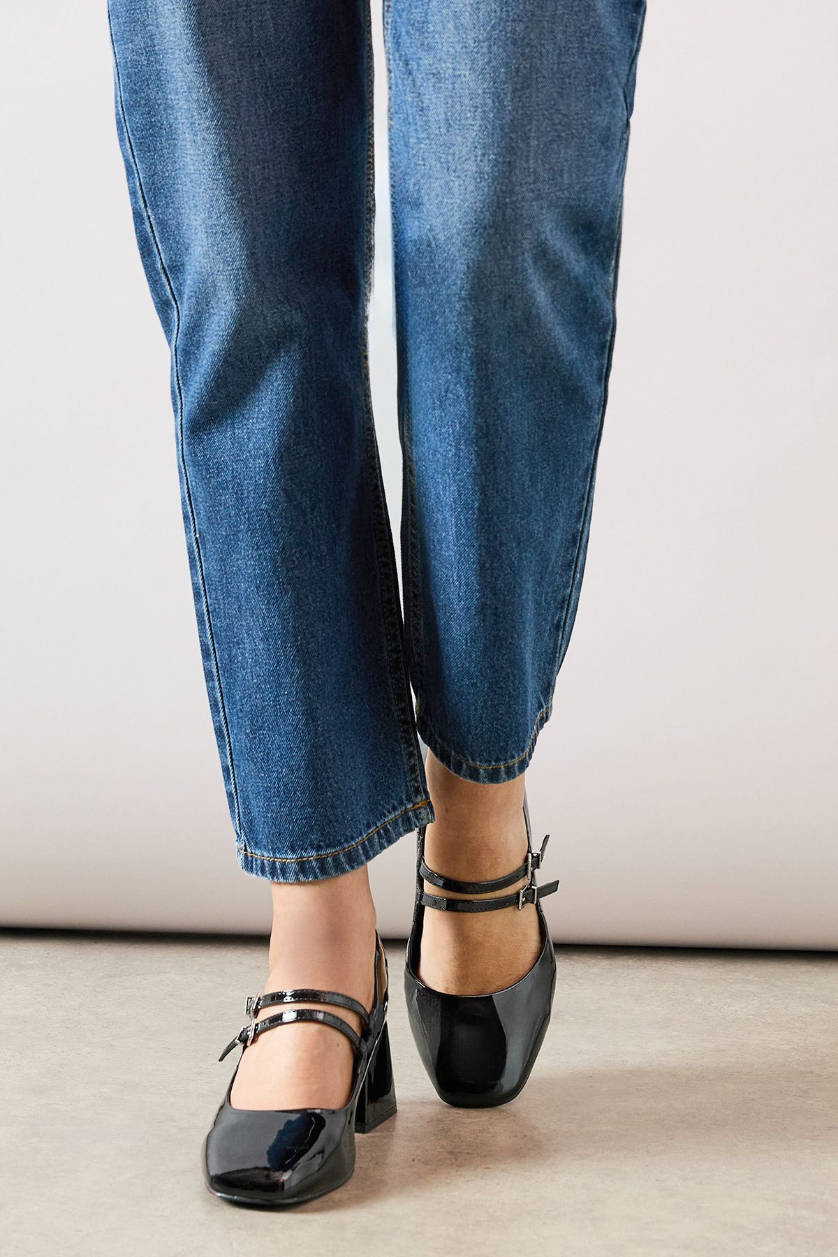 Dorothy Perkins Wide Fit Dawn Faux Patent Leather Double Mary Jane Mid  Block Heel Court Shoes True Black image 2