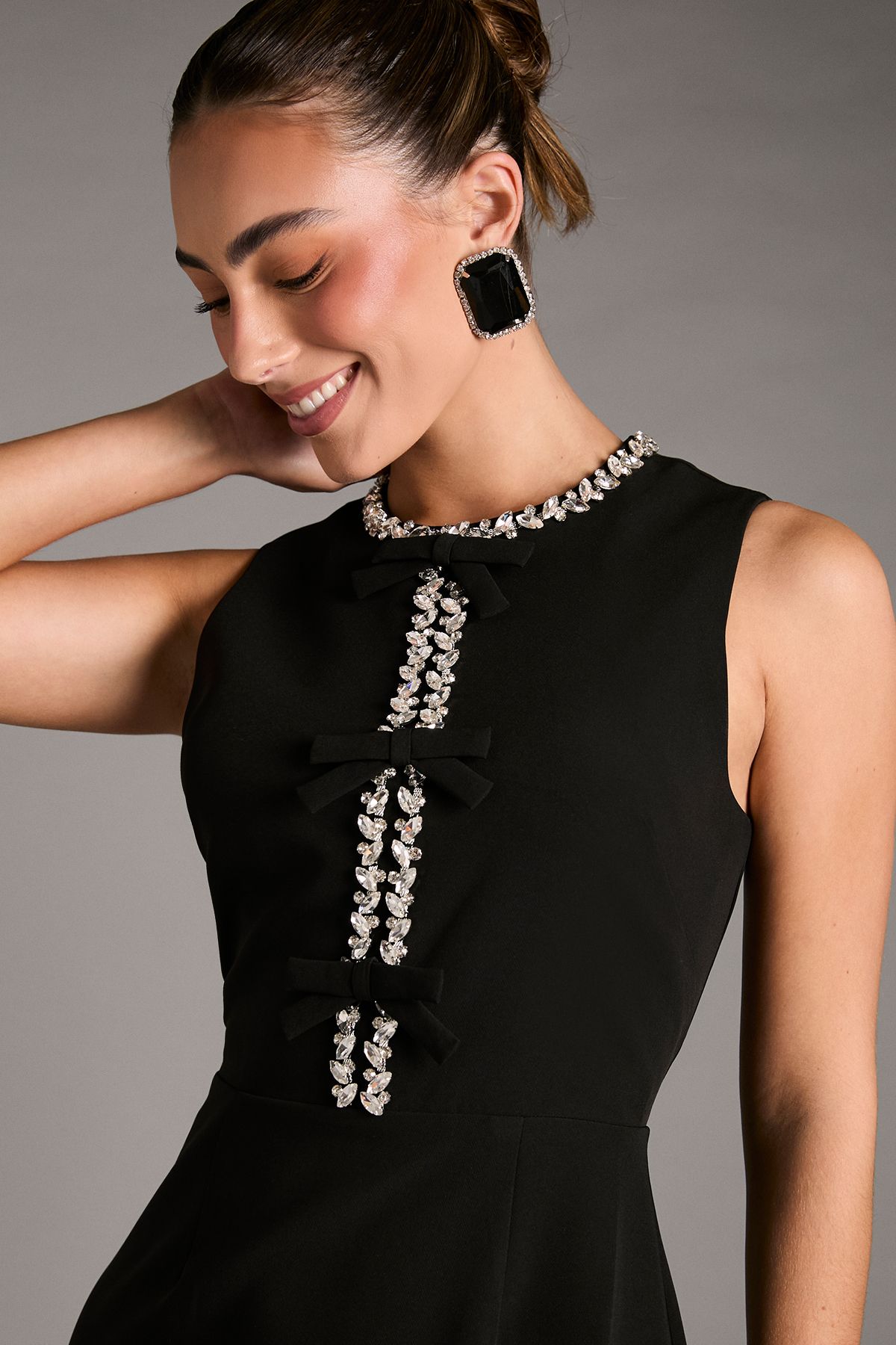 Coast Sleeveless Crepe Midi Dress With Diamante Bow Detail Black image 4