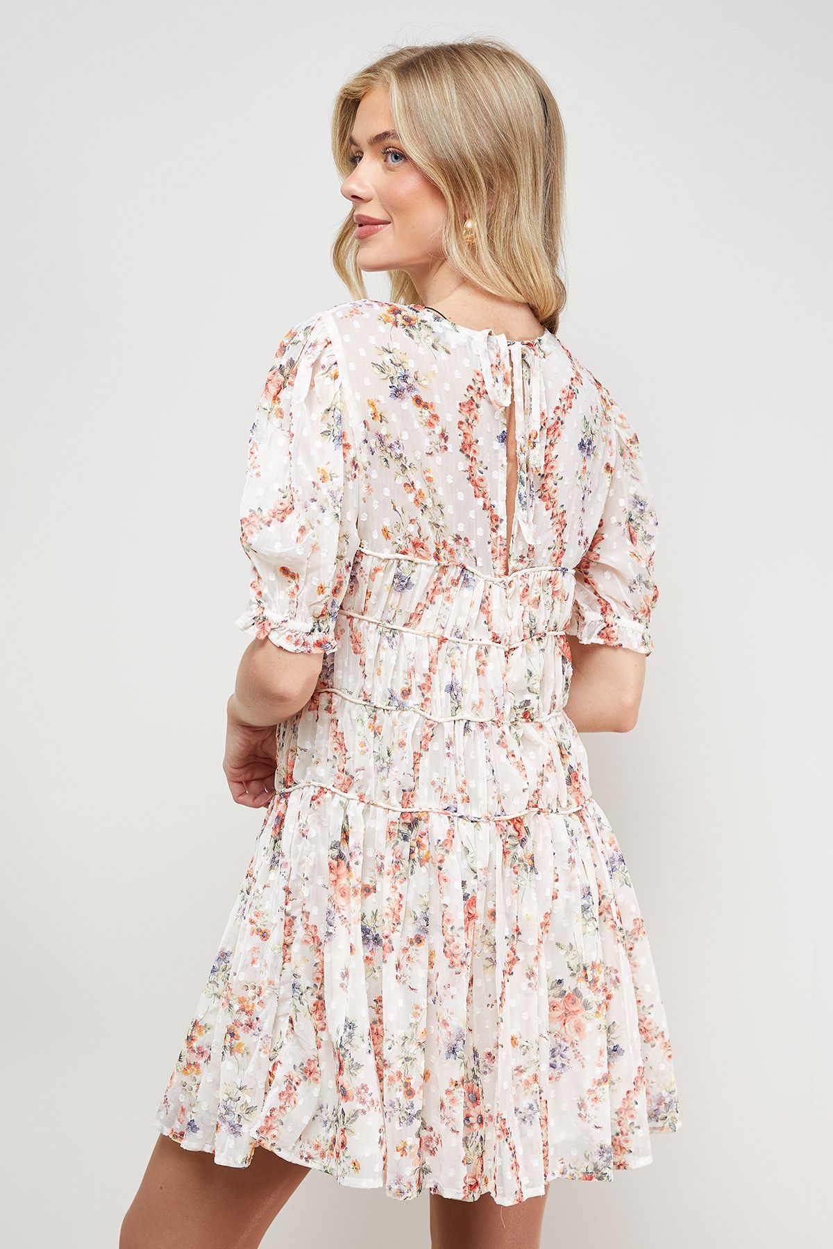 Oasis Printed Dobby Shirred Bodice Mini Dress Ivory image 4