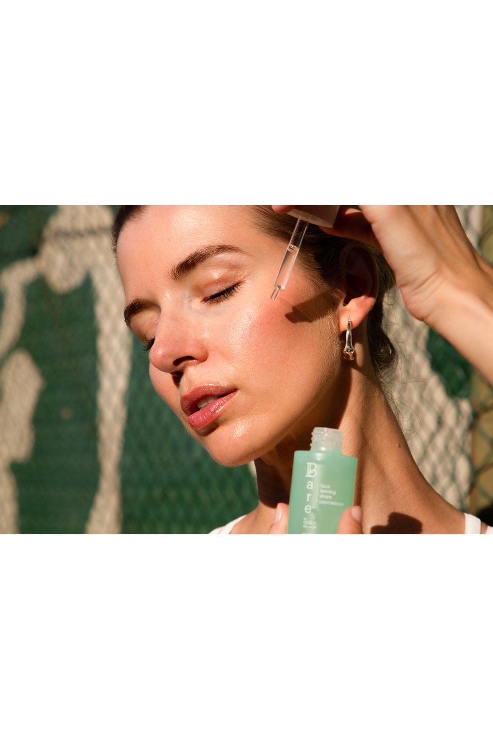 Bare By Vogue Face Tanning Drops Light Medium image 5