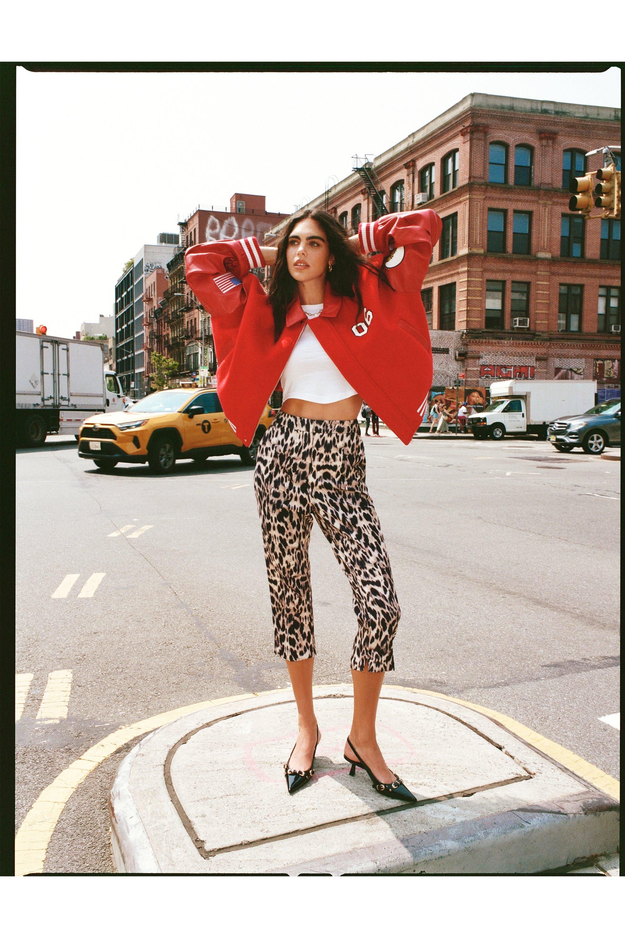 NastyGal Leopard Print Capri Pant Leopard image 3