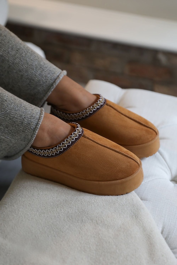 Where's That From 'Freeze' Flatform Embroidered Low Ankle Slipper Boots