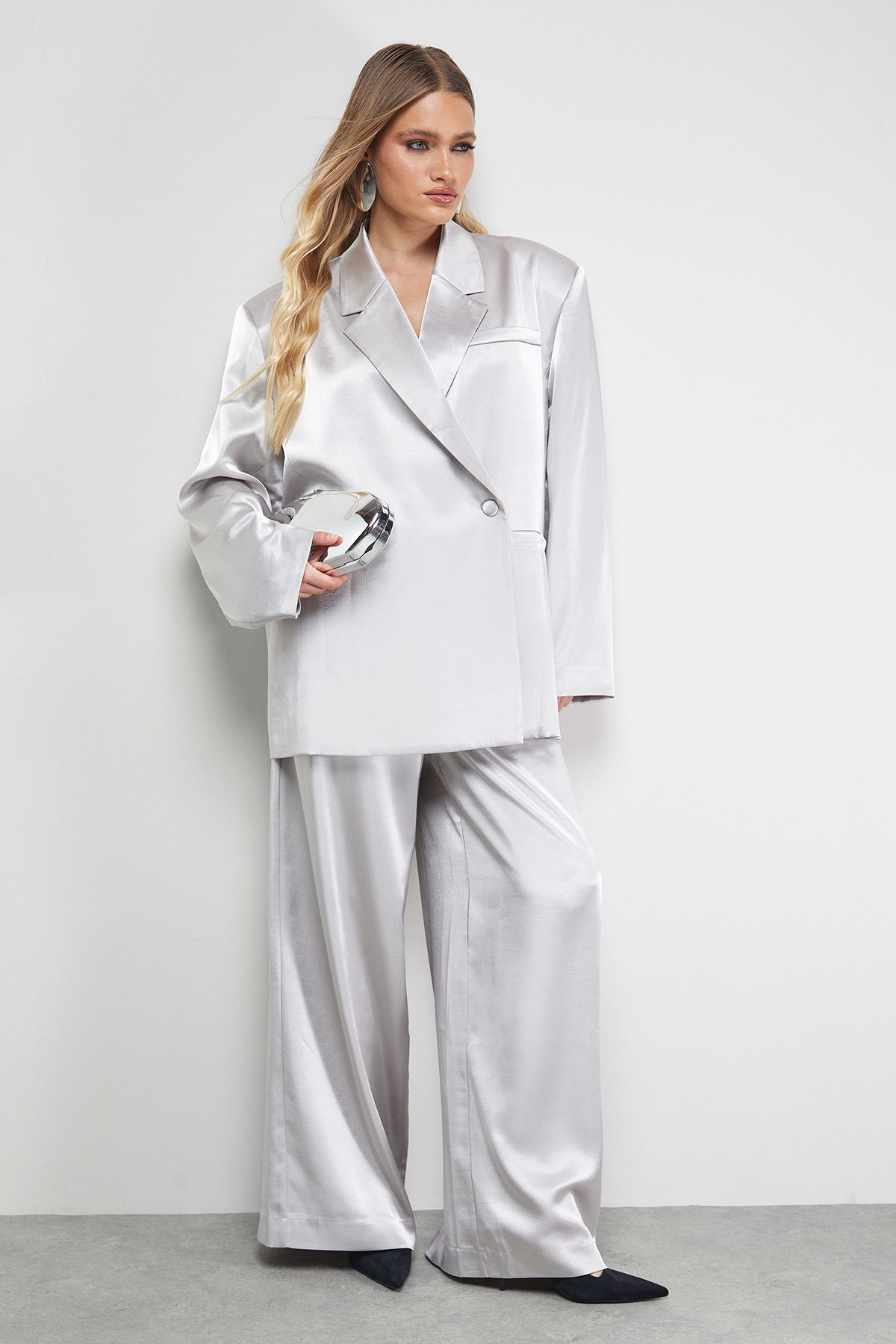 Warehouse Oversized High Shine Satin Blazer Co-ord Silver image 2