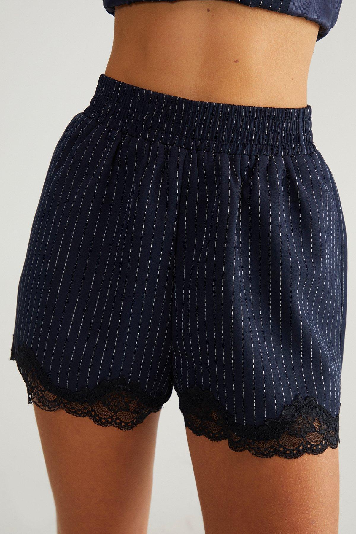 NastyGal Lace Hem Tailored Pinstripe Runner Short Navy image 3