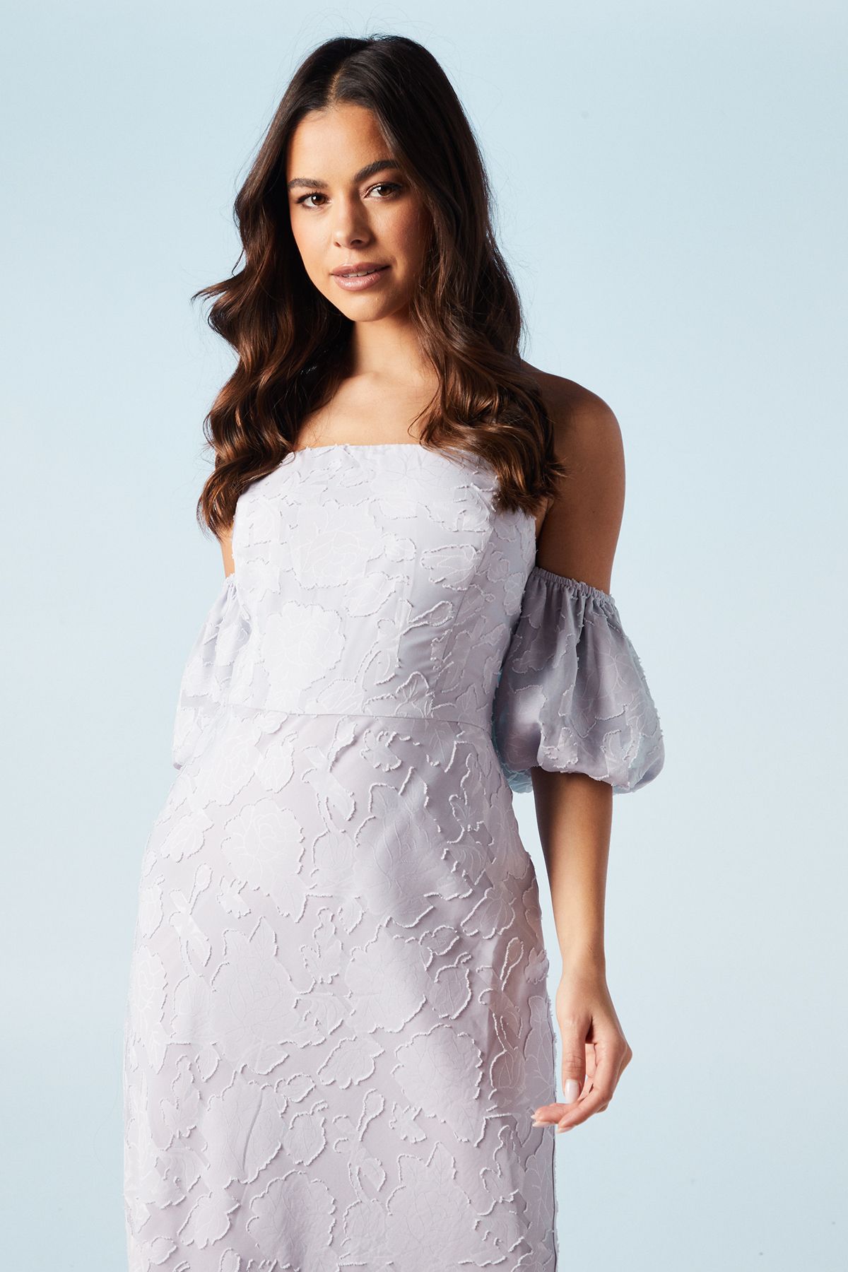 Oasis Rose Jacquard Puff Sleeve Asym Detail Bridesmaid Midi Dress Lilac image 2