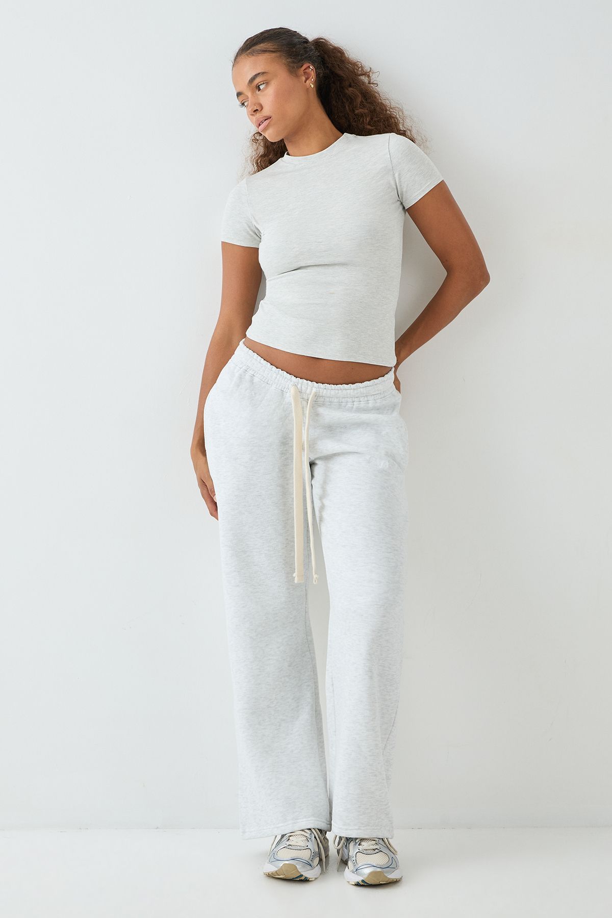 DSGN Studio DSGN Studio Ultra Sculpt Short Sleeve Top Ash Grey image 3