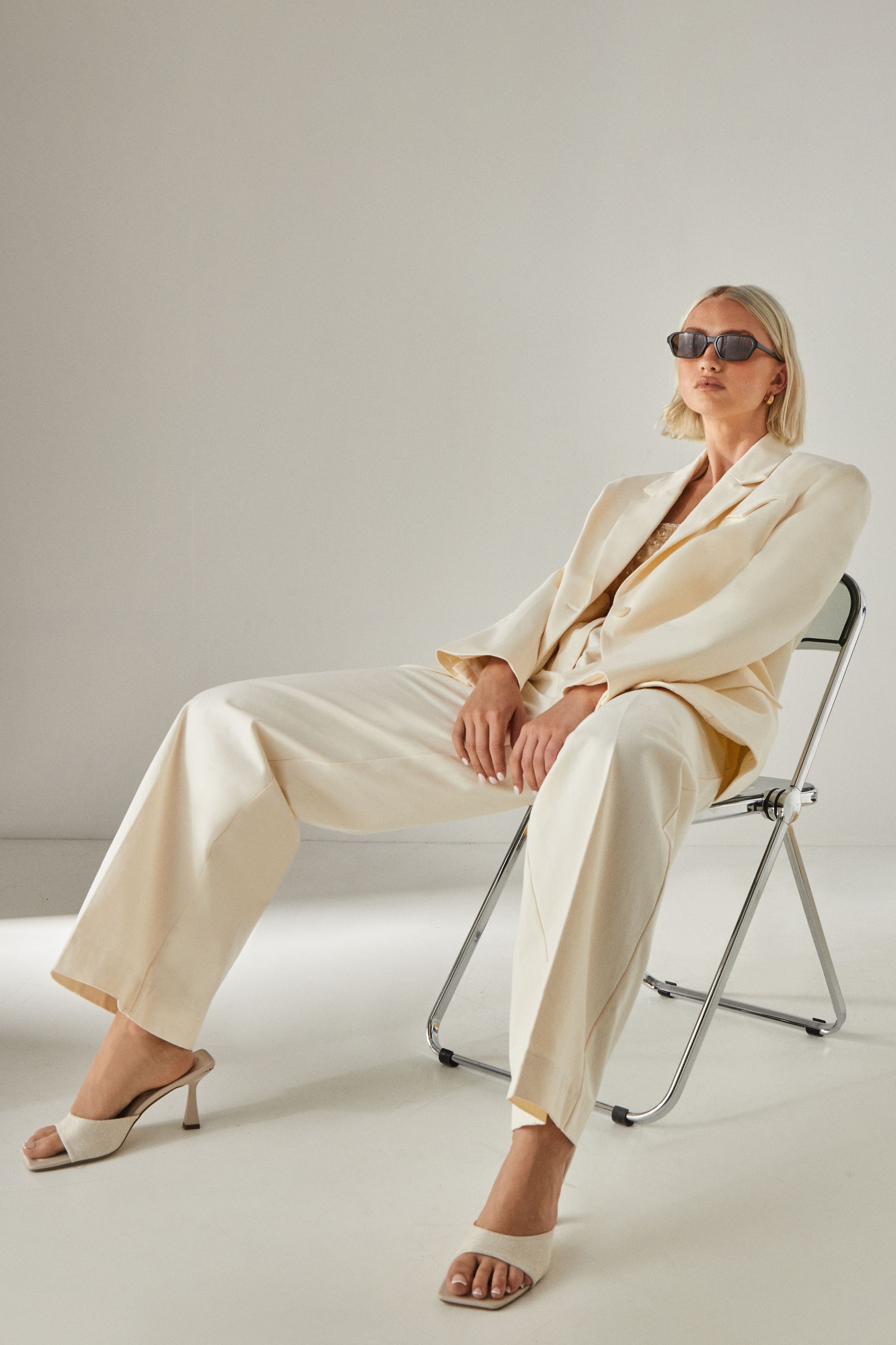 NastyGal Peached Cotton Twill Buckle Tailored Pants Cream image 4