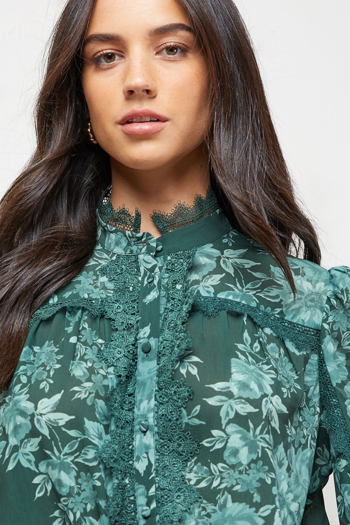 Oasis Lace Trim Blouse Floral image 2