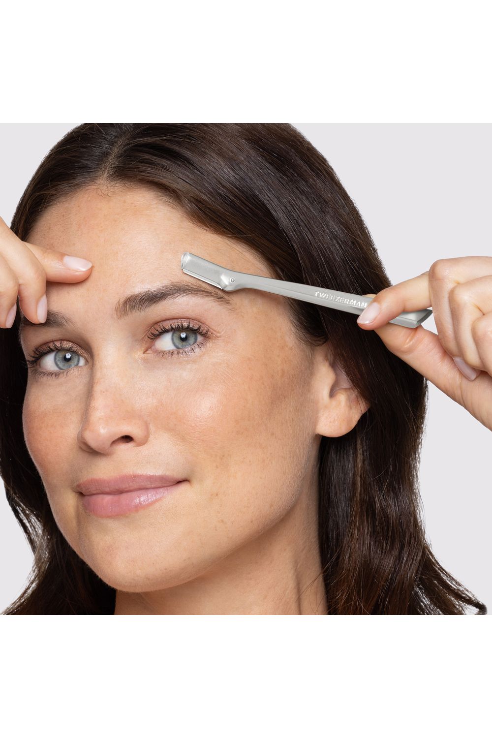 Tweezerman Brow Razor and Mini Tweezer Set Multi image 5