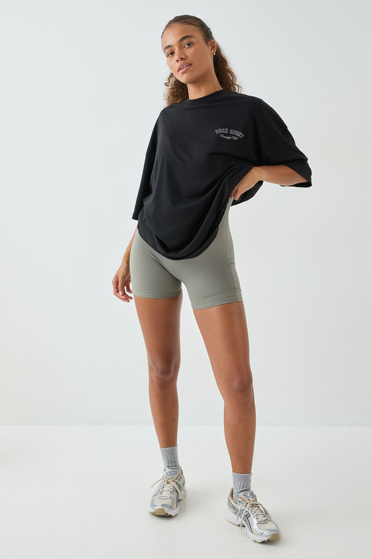 DSGN Studio DSGN Studio Sport Training Club Oversized T-Shirt Black image 3