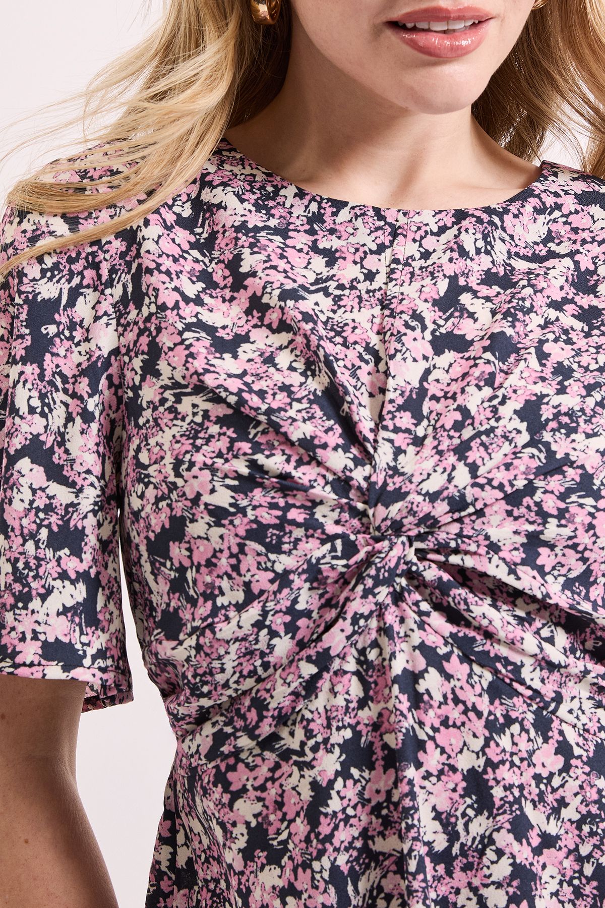 Dorothy Perkins Pink Floral Twist Front Angel Sleeve Top Floral image 5