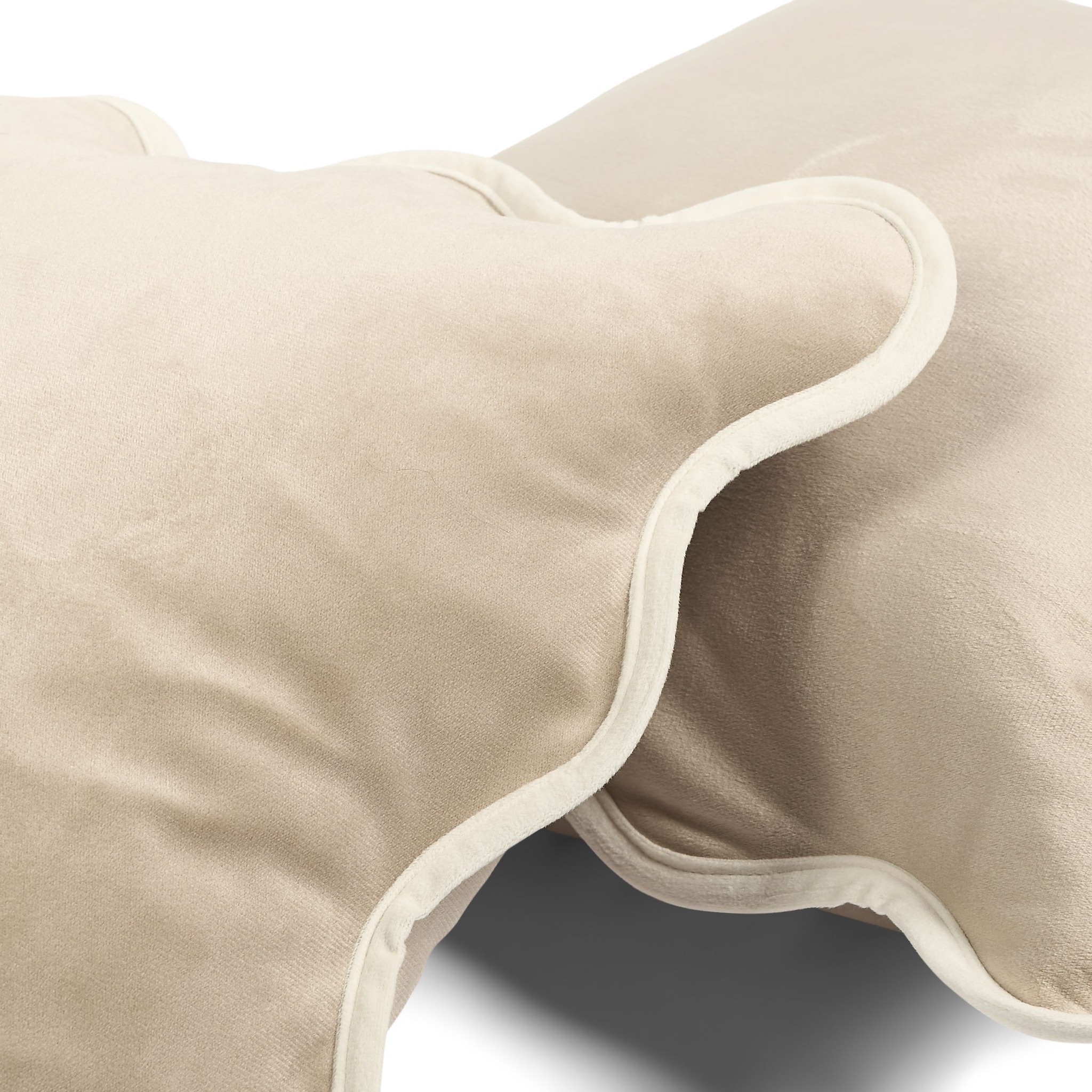 OHS 2 Pack Matte Velvet Scallop Edge Cushion Covers Home Decor Set image 4