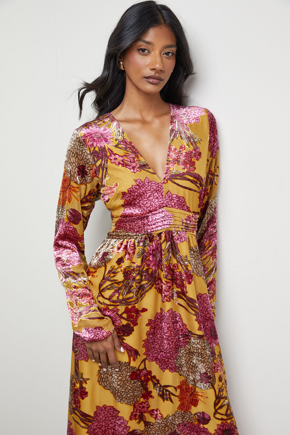 Warehouse Burnout Velvet Plunge Neck Waisted Midi Dress Ochre image 4