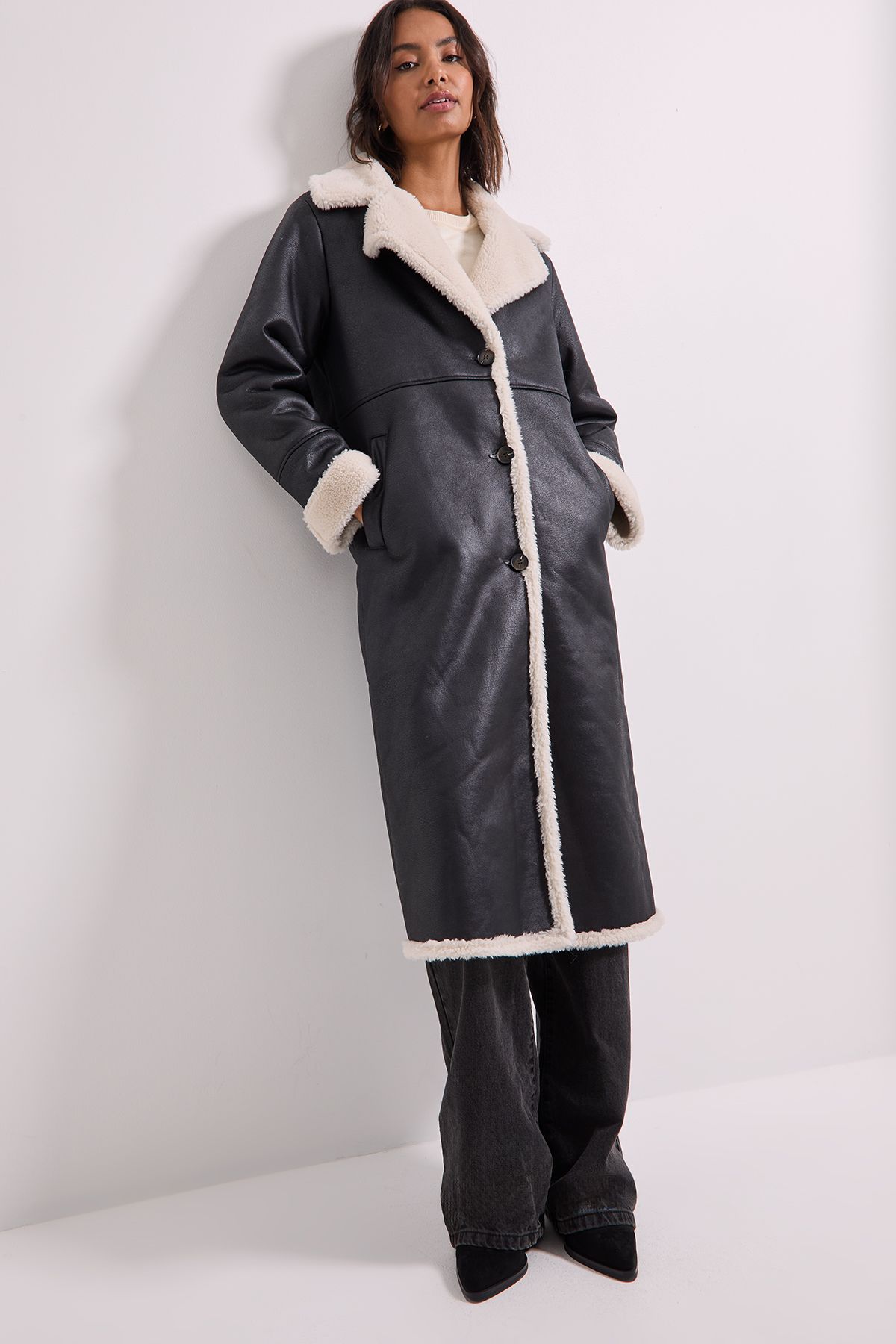 Dorothy Perkins Shearling Midi Coat Black image 4
