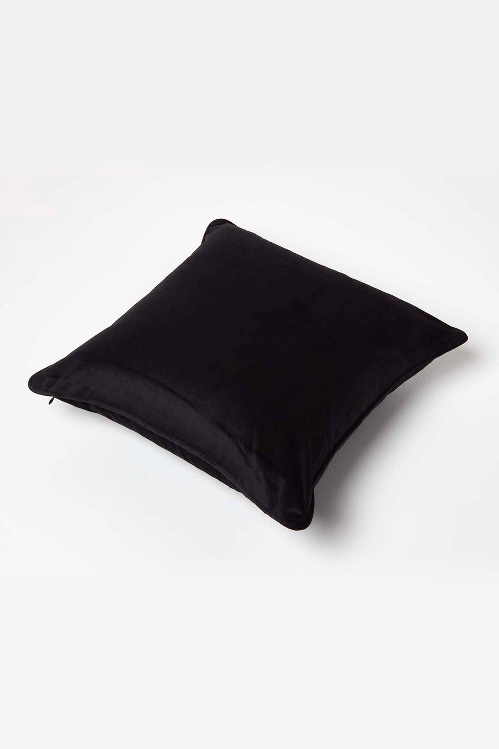 Homescapes Filled Velvet Cushion with Piped Edge 46 x 46 cm image 5