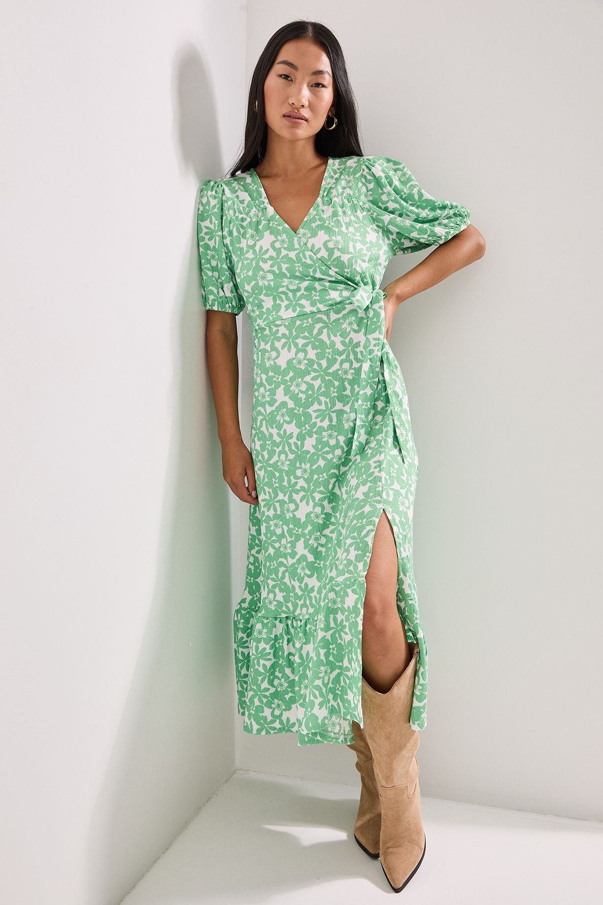 Dorothy Perkins Petite Green Floral Puff Sleeve Wrap Front Midi Dress Floral image 1