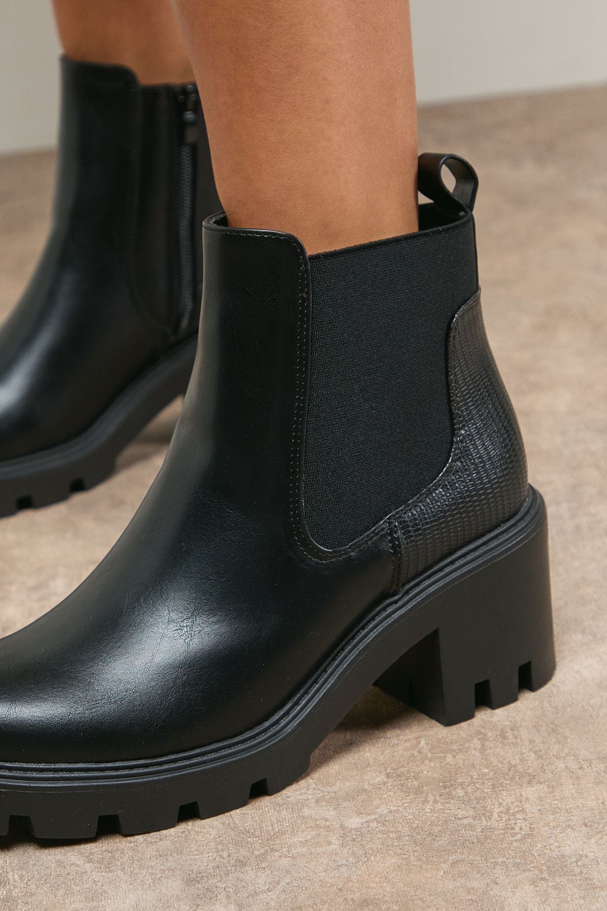 Oasis Monty Faux Leather High Heel Chunky Chelsea Ankle Boots Black image 3