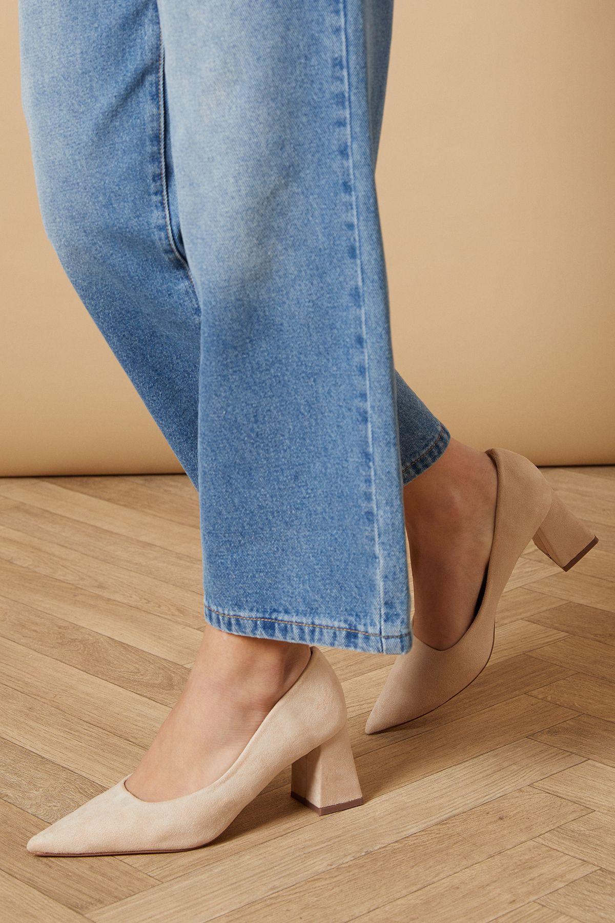 Oasis Vern Faux Suede Pointed Block Court Shoes Beige image 1