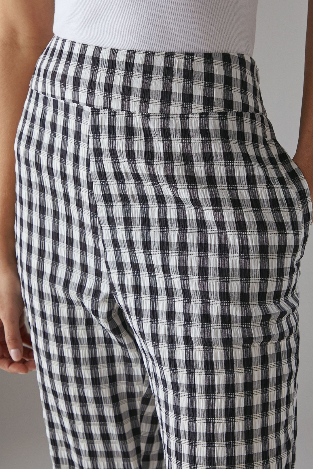 Warehouse Gingham High Waisted Cropped Trousers Black image 3