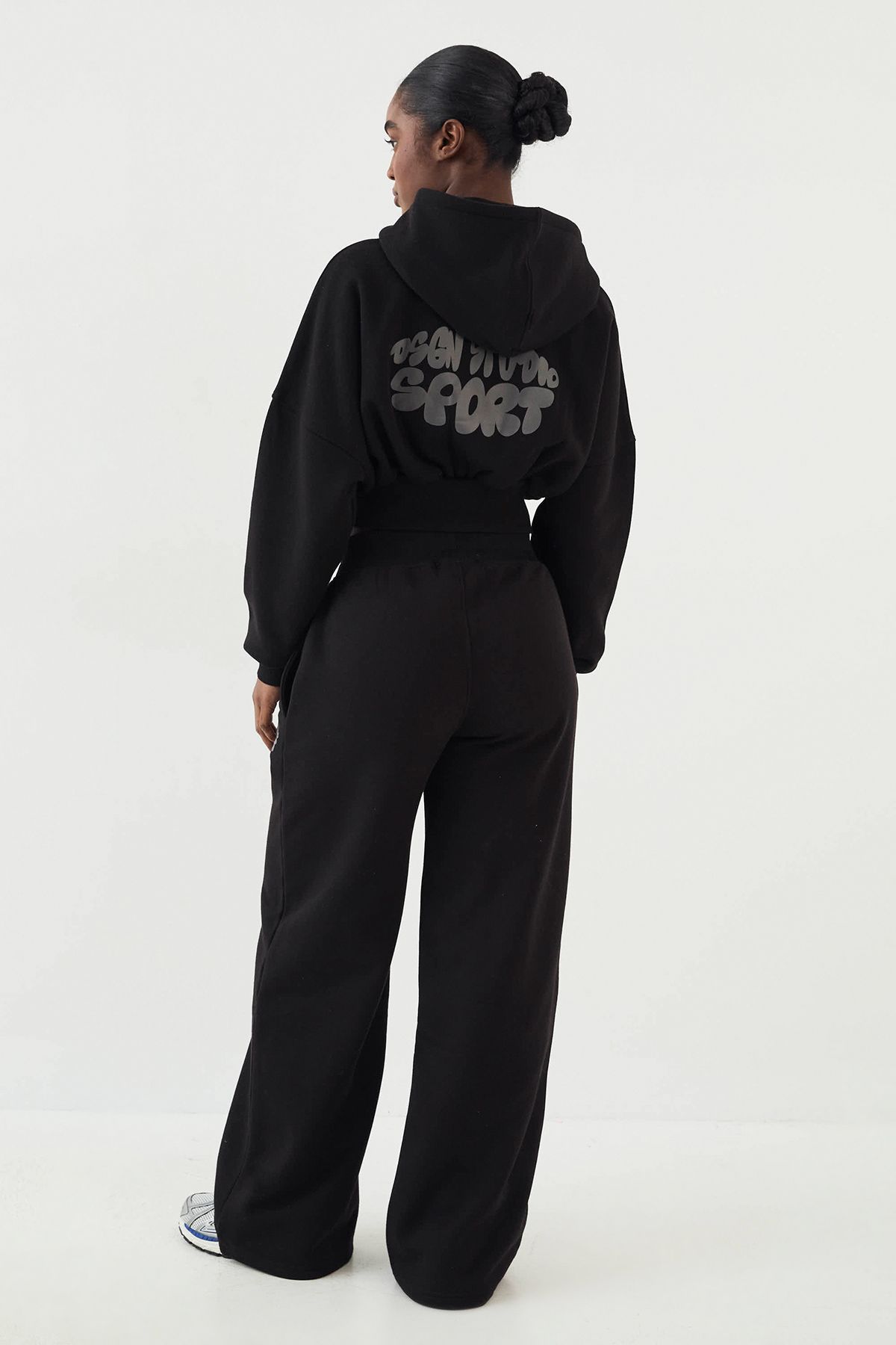 DSGN Studio DSGN Studio Sport Bubble Straight Leg Jogger Black image 2