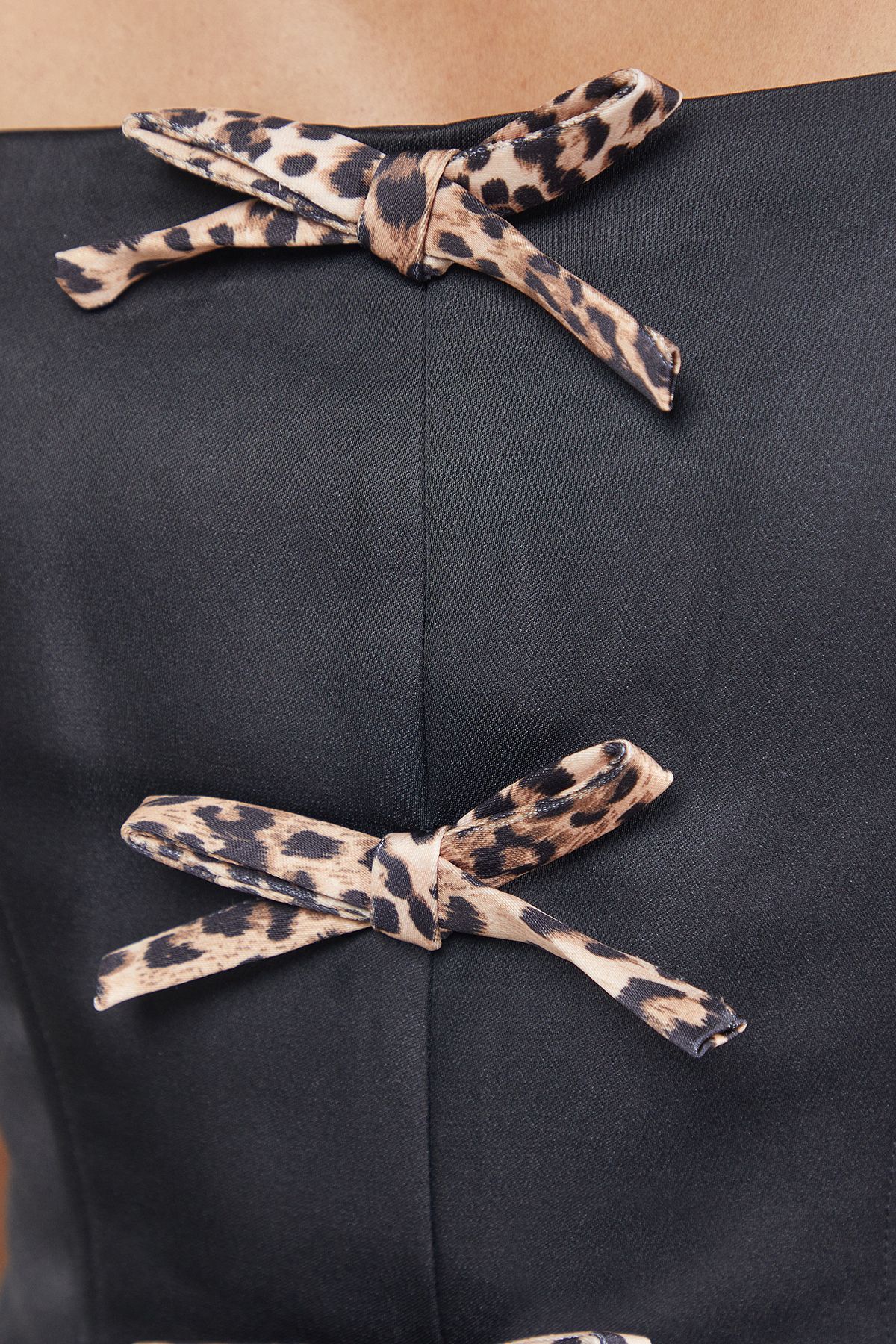 Warehouse Satin Tie Front Corset Top Black image 5