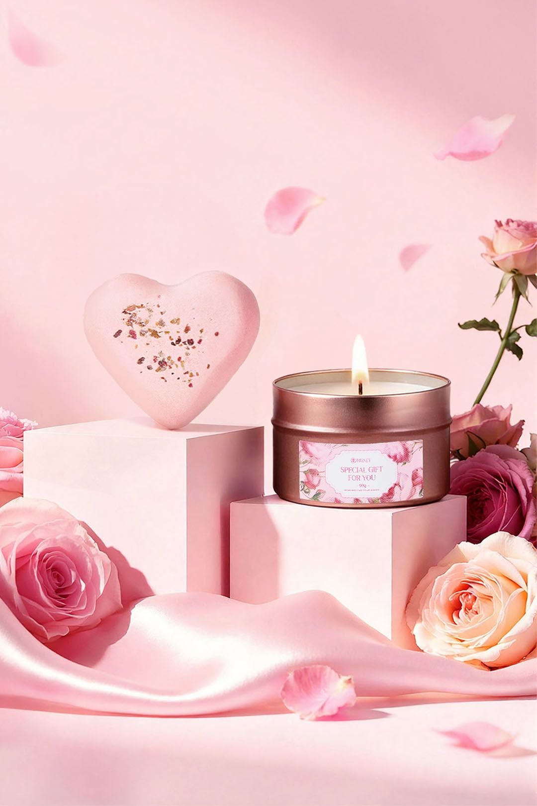 Living and Home Rose-Scented Spa Bath Gift Set image 2