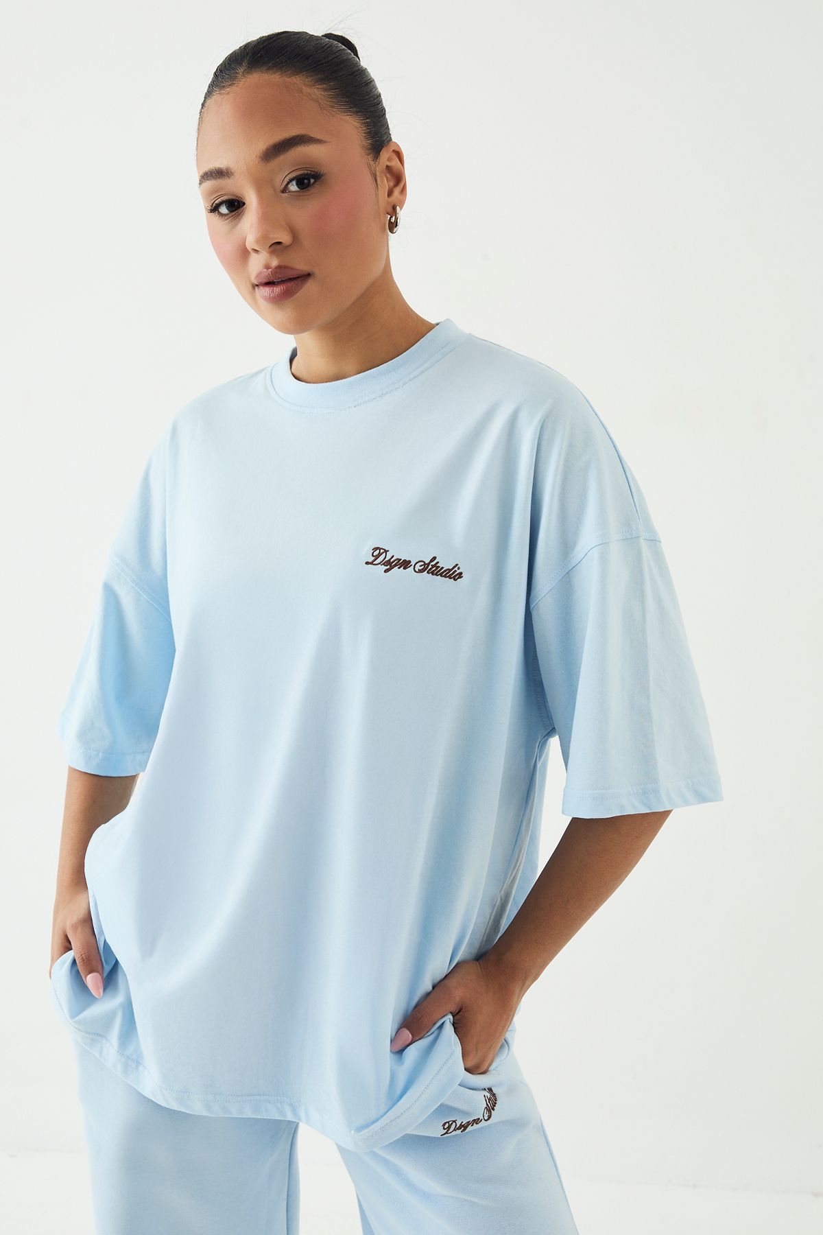 DSGN Studio DSGN Studio Script Embroidered Oversized T-Shirt Light Blue image 1