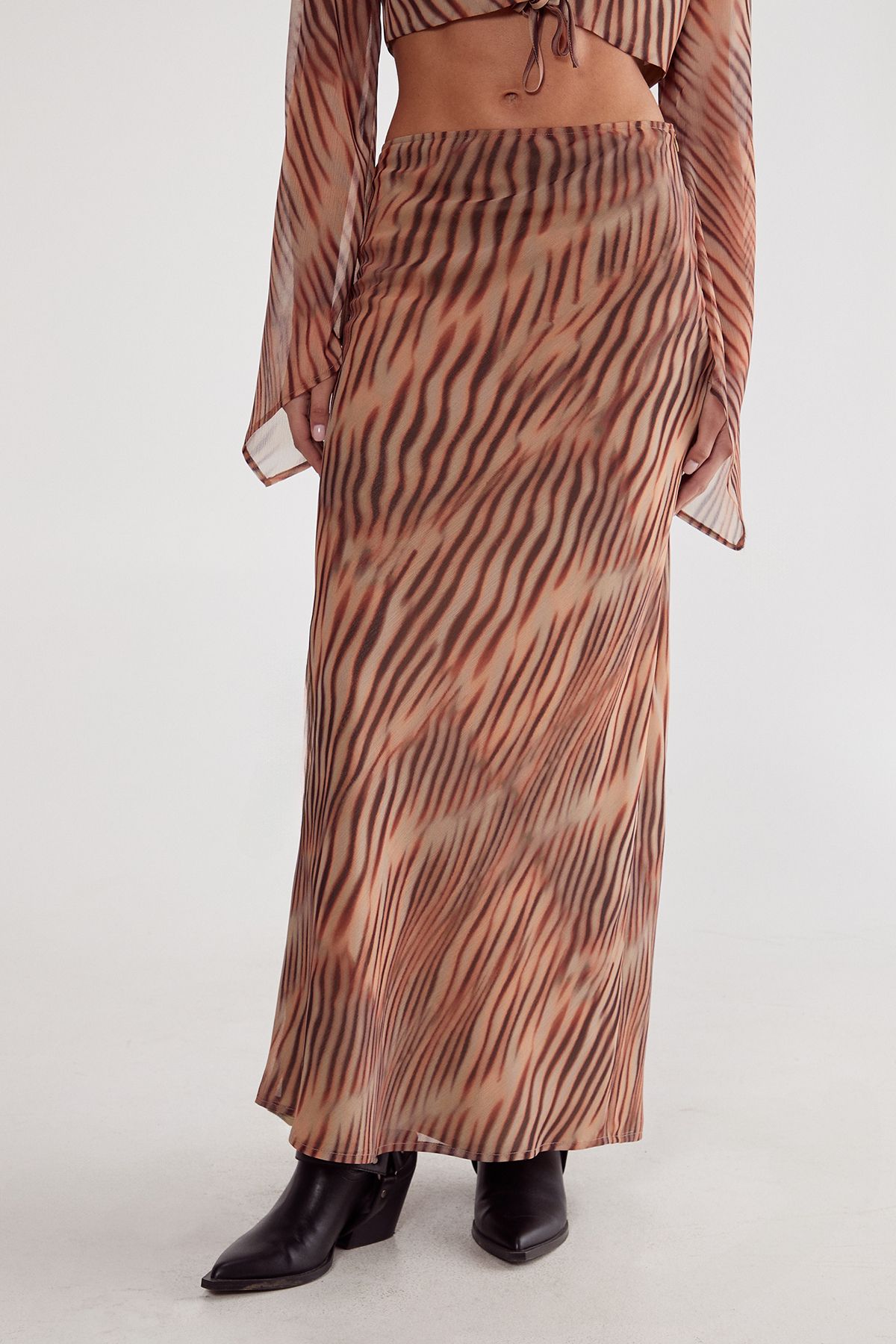 NastyGal (Az) Chiffon Blurred Zebra Maxi Skirt Orange image 2