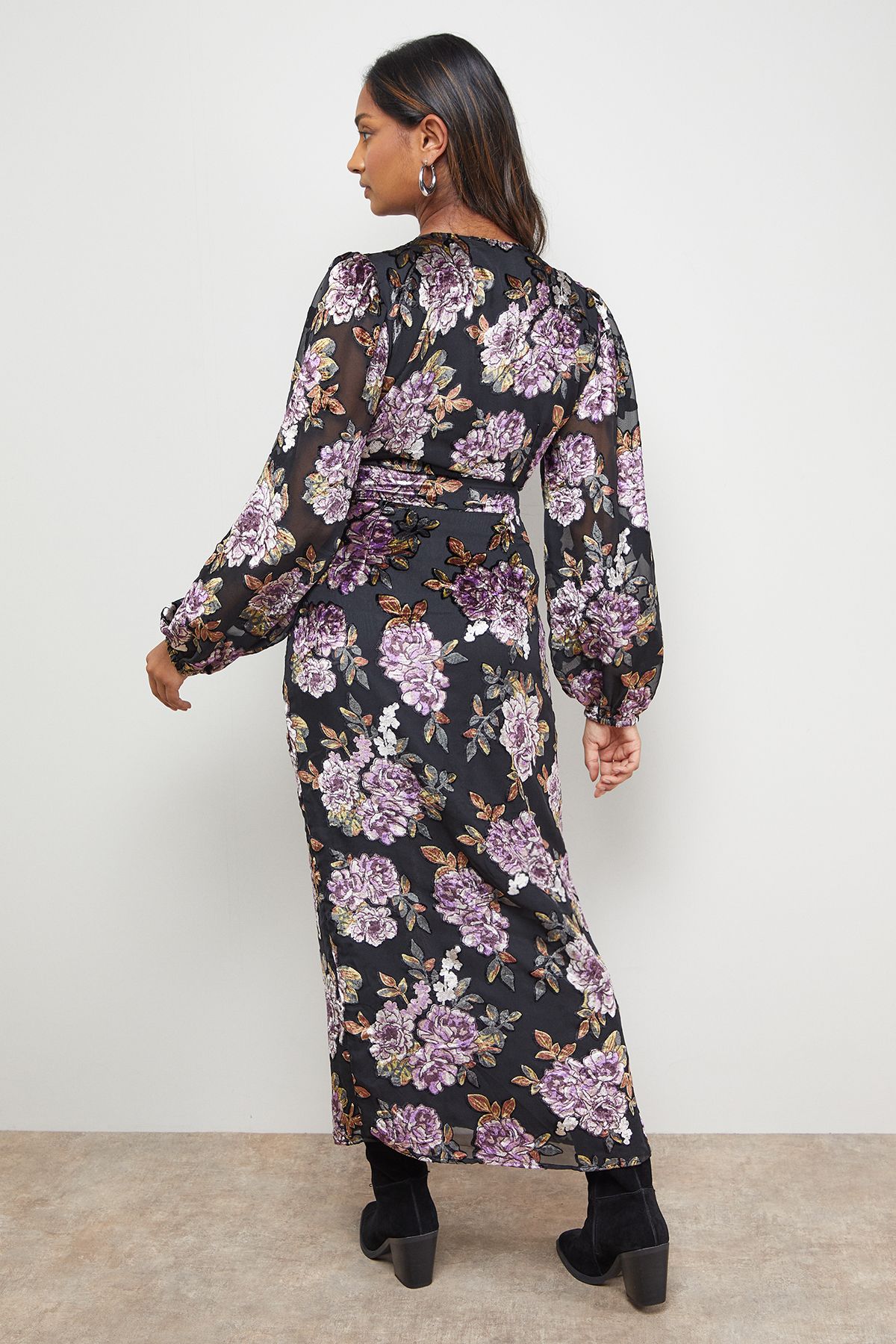 Oasis Devore V Neck Puff Sleeve Midi Tea Dress Floral image 3