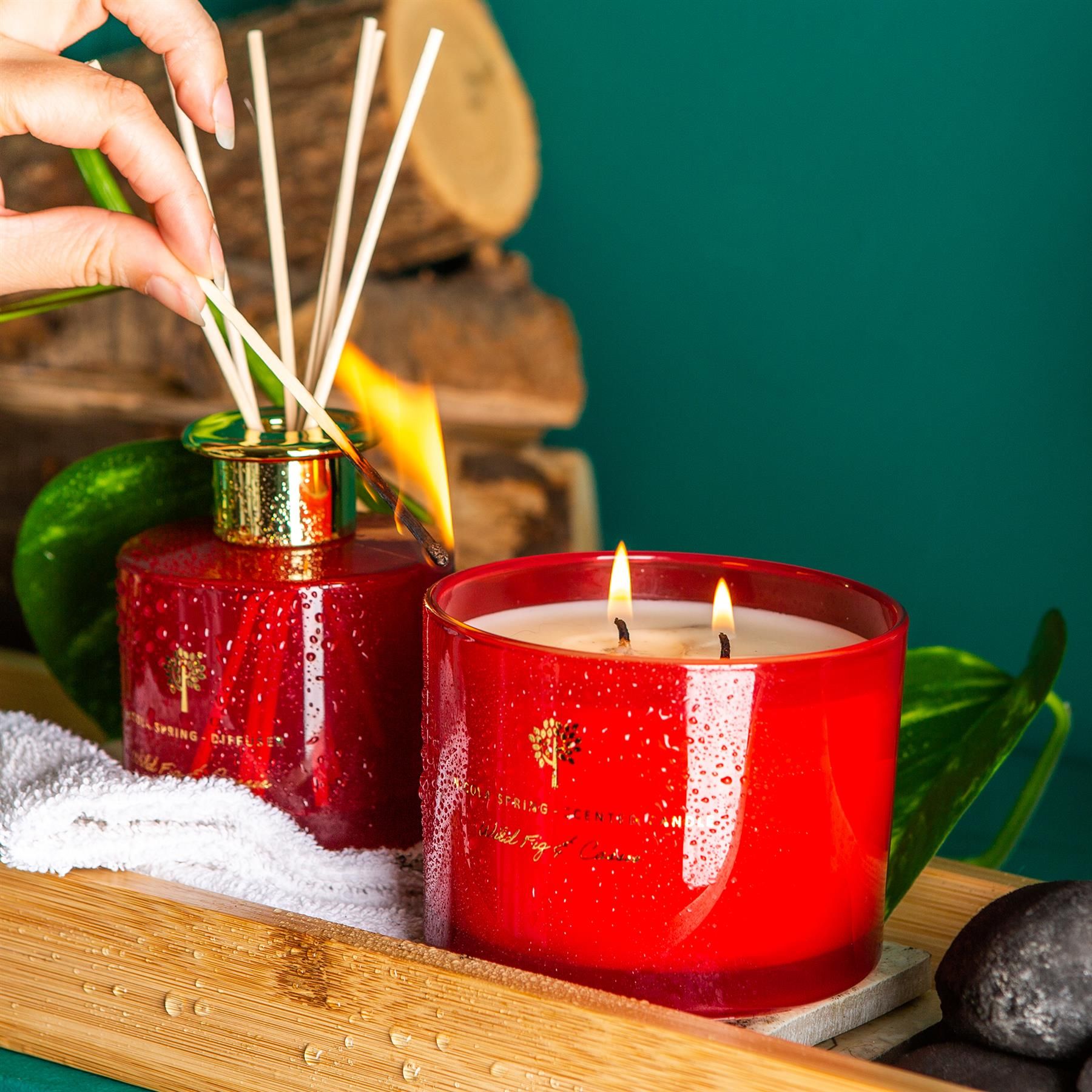 Nicola Spring Wild Fig & Cassis Candle & Diffuser Gift Set - 350g Jar + 200ml Diff image 9