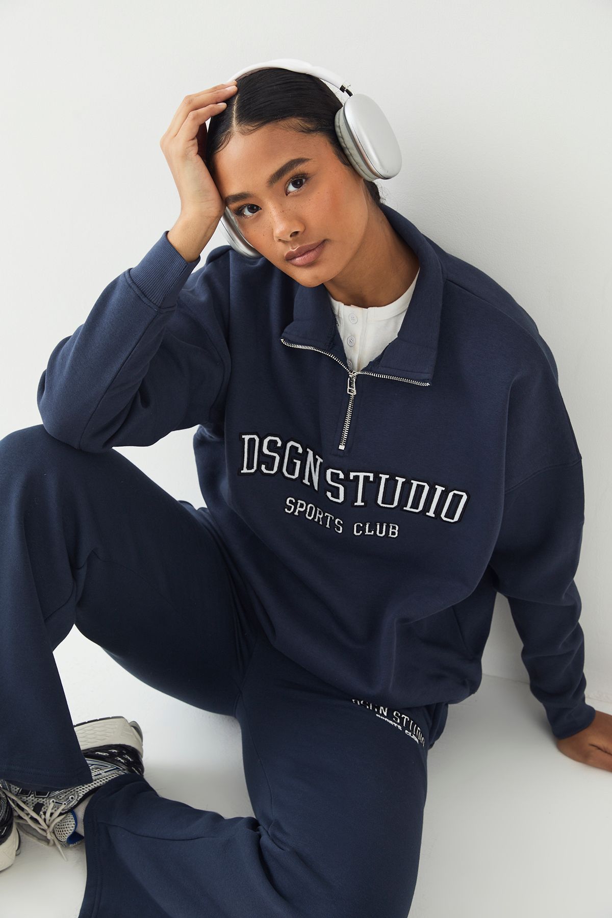 DSGN Studio DSGN Studio Applique Oversized Half Zip Sweatshirt Navy