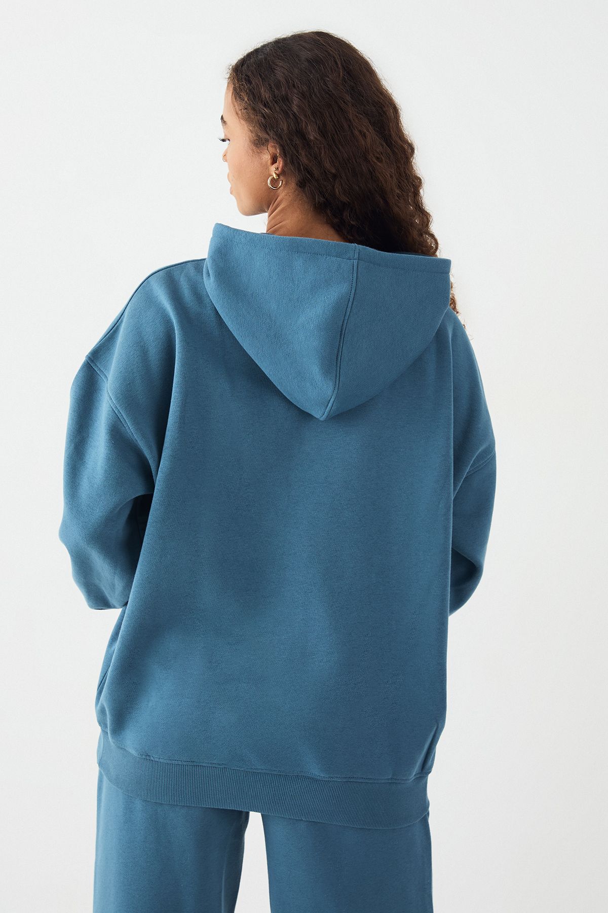 DSGN Studio DSGN Studio Applique Oversized Hoodie Teal image 2