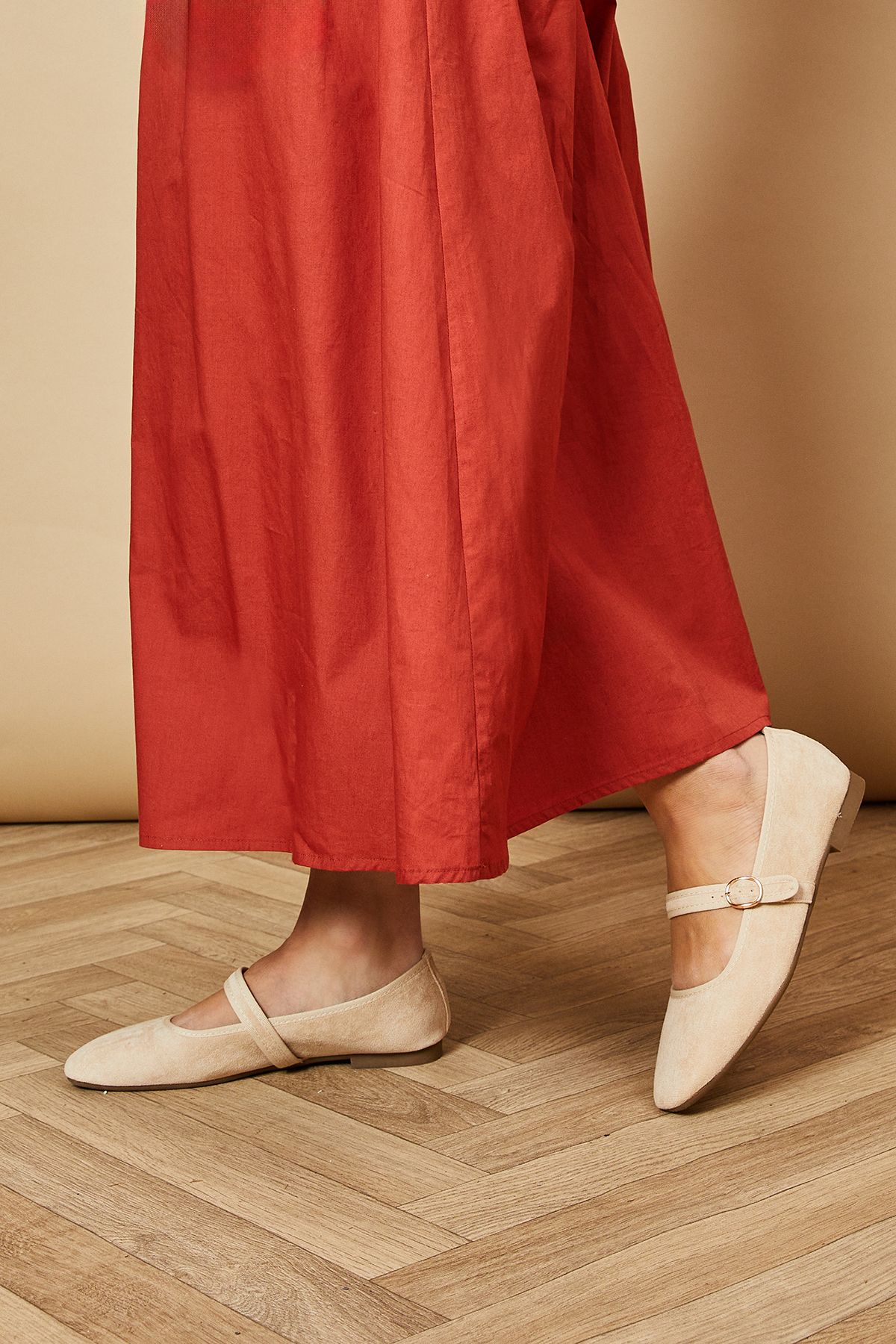 Oasis Buffy Faux Suede Square Toe Mary Jane Ballet Pumps Beige image 2