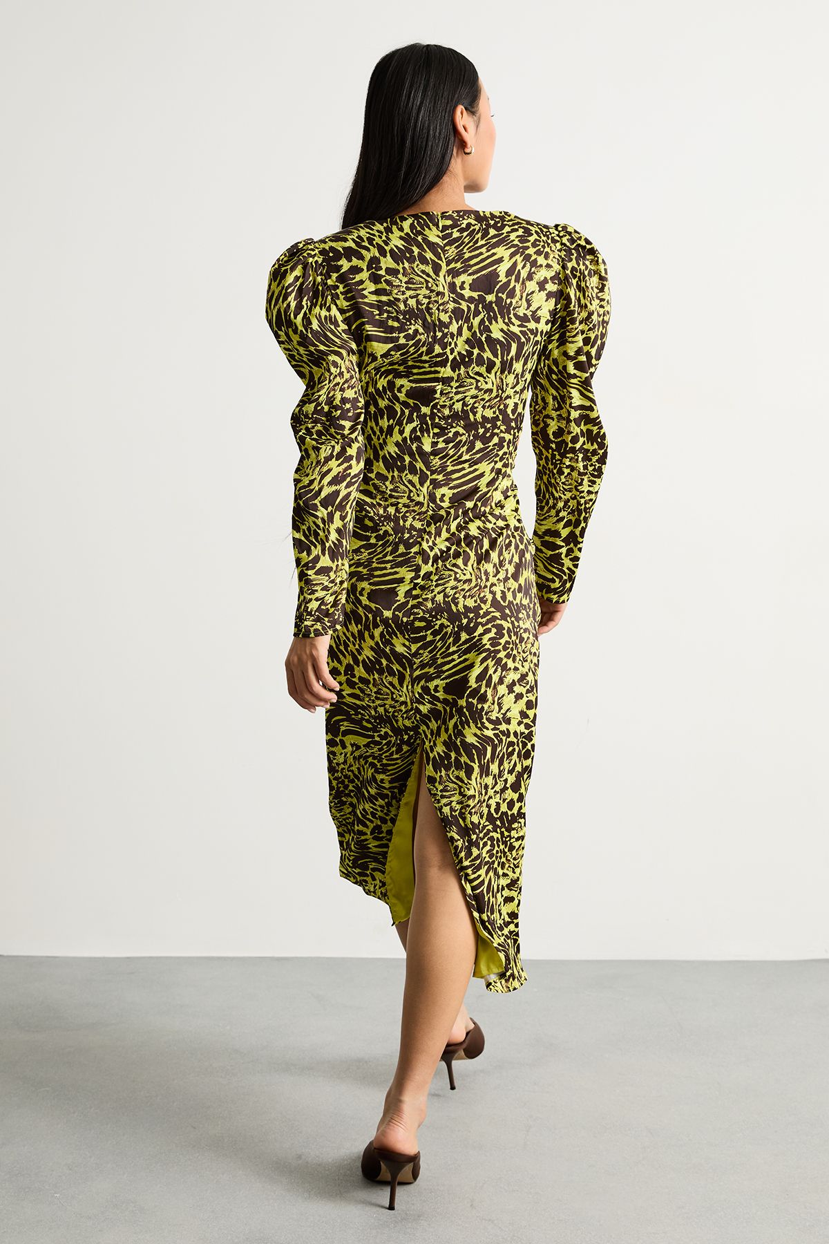 Warehouse Petite Satin Cut Out Waist Plunge Neck Midi Dress Lime image 3