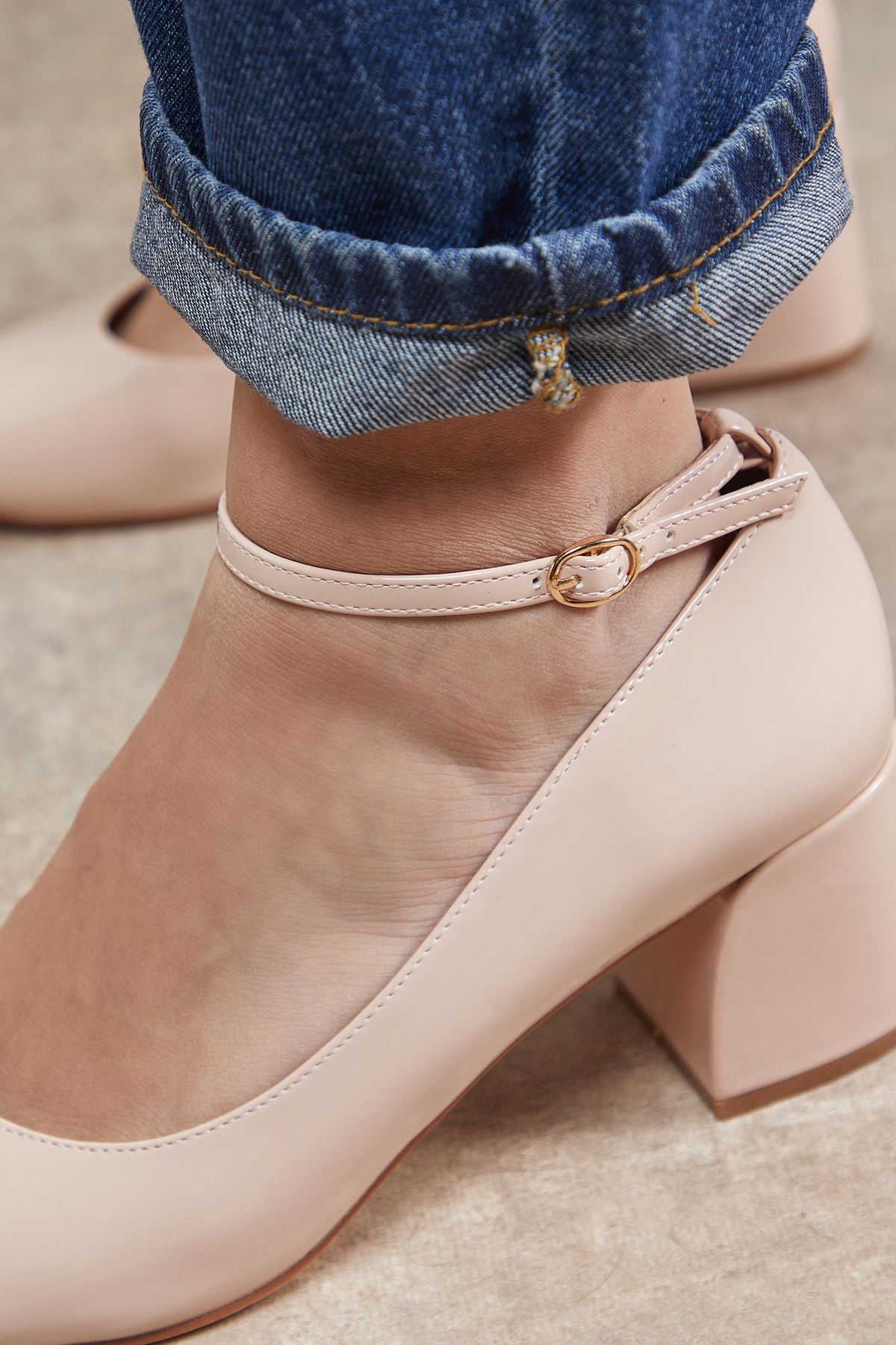 Oasis Venisha Faux Patent Leather Ankle Strap Medium Heel Court Shoes Beige image 4