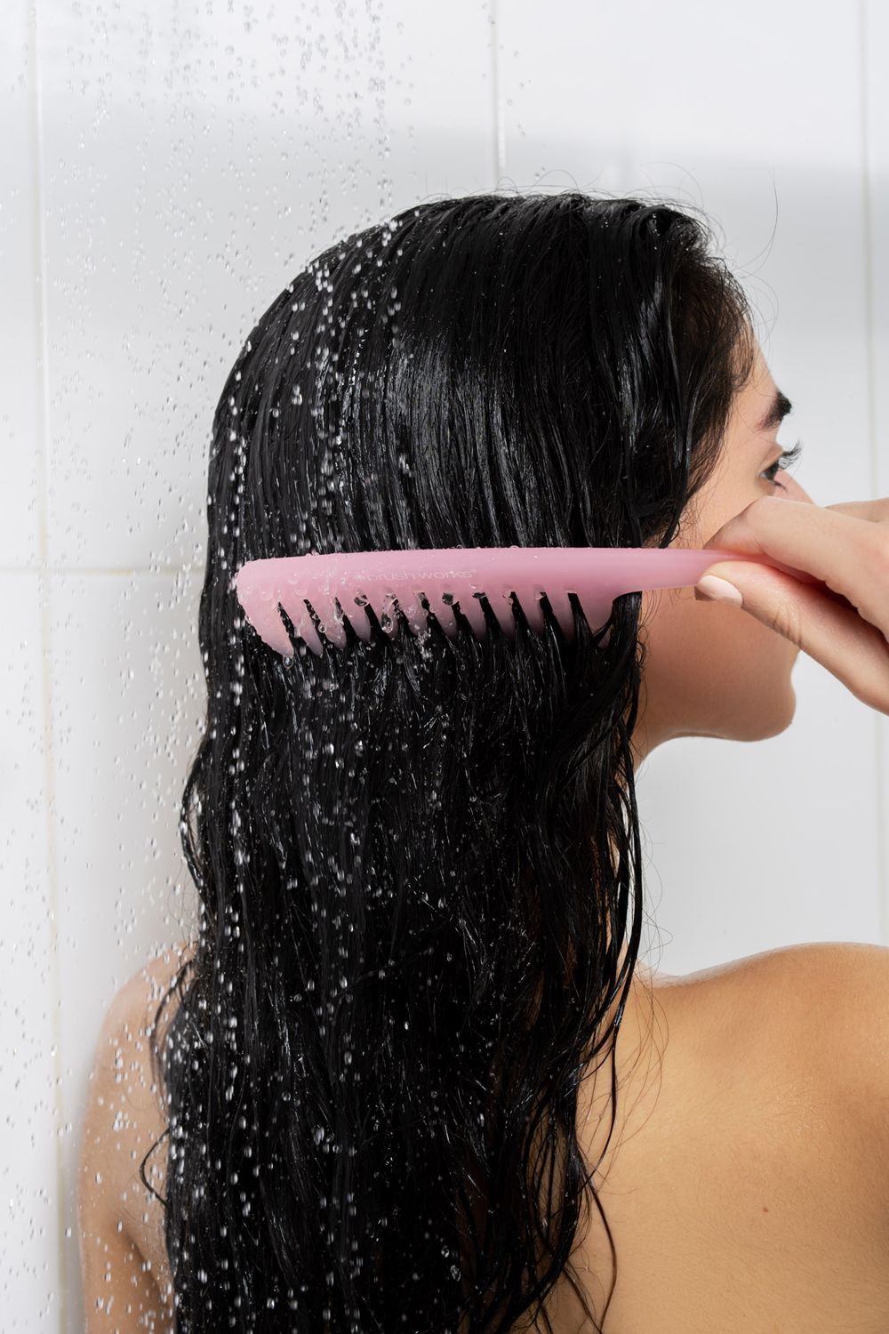 Brushworks Shower Comb Pink image 4